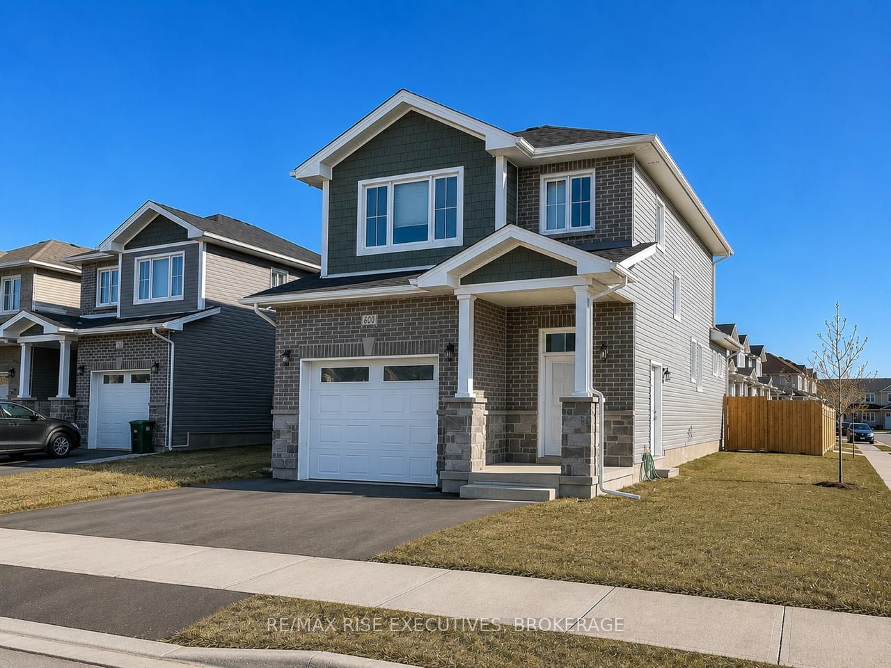 600 Gwen Avenue, Kingston, ON K7P 0L2 photo 2