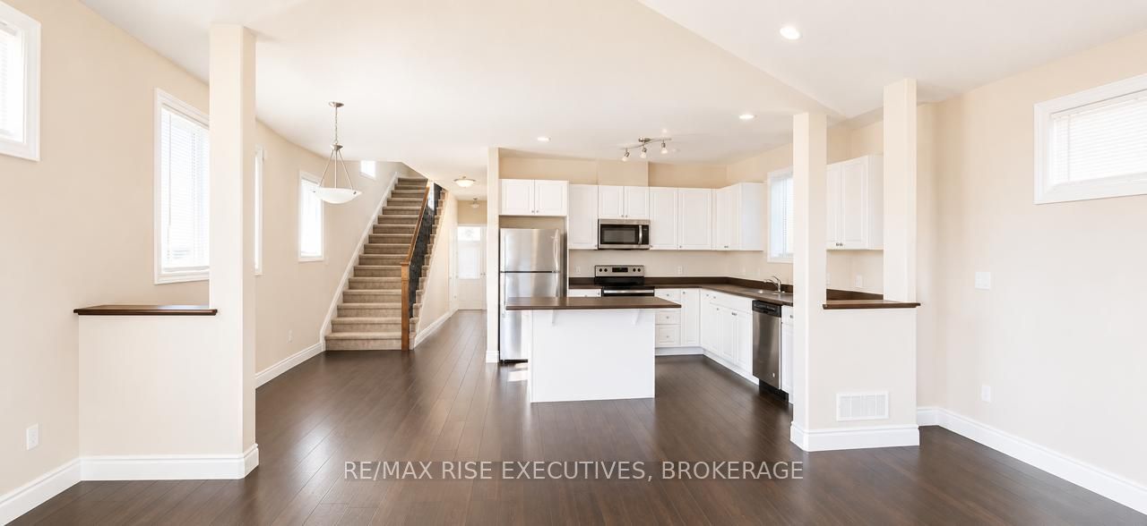 600 Gwen Avenue, Kingston, ON K7P 0L2 photo 4