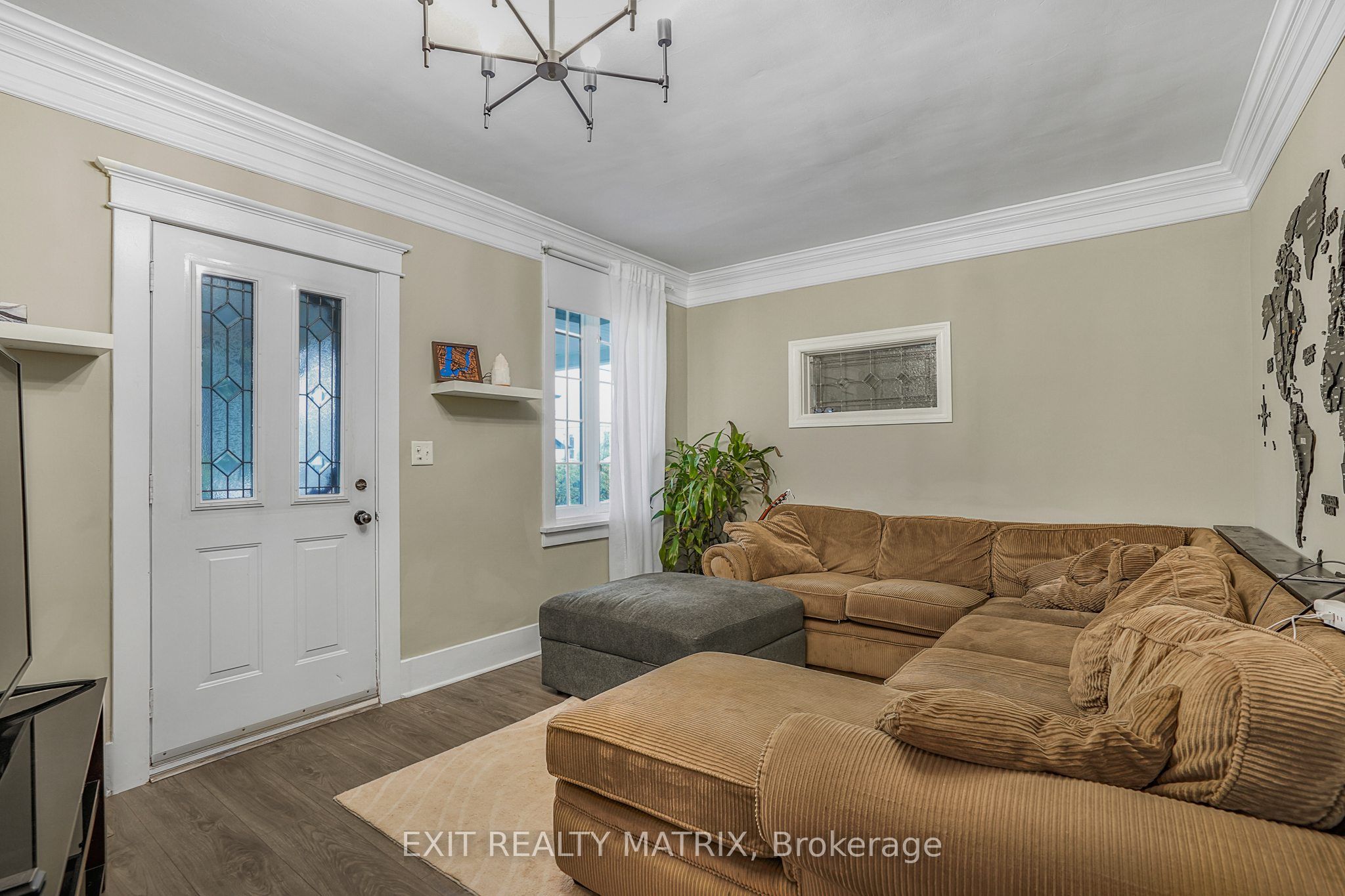 160 Nelson Street E, Hawkesbury, ON K6A 1L8 photo 5