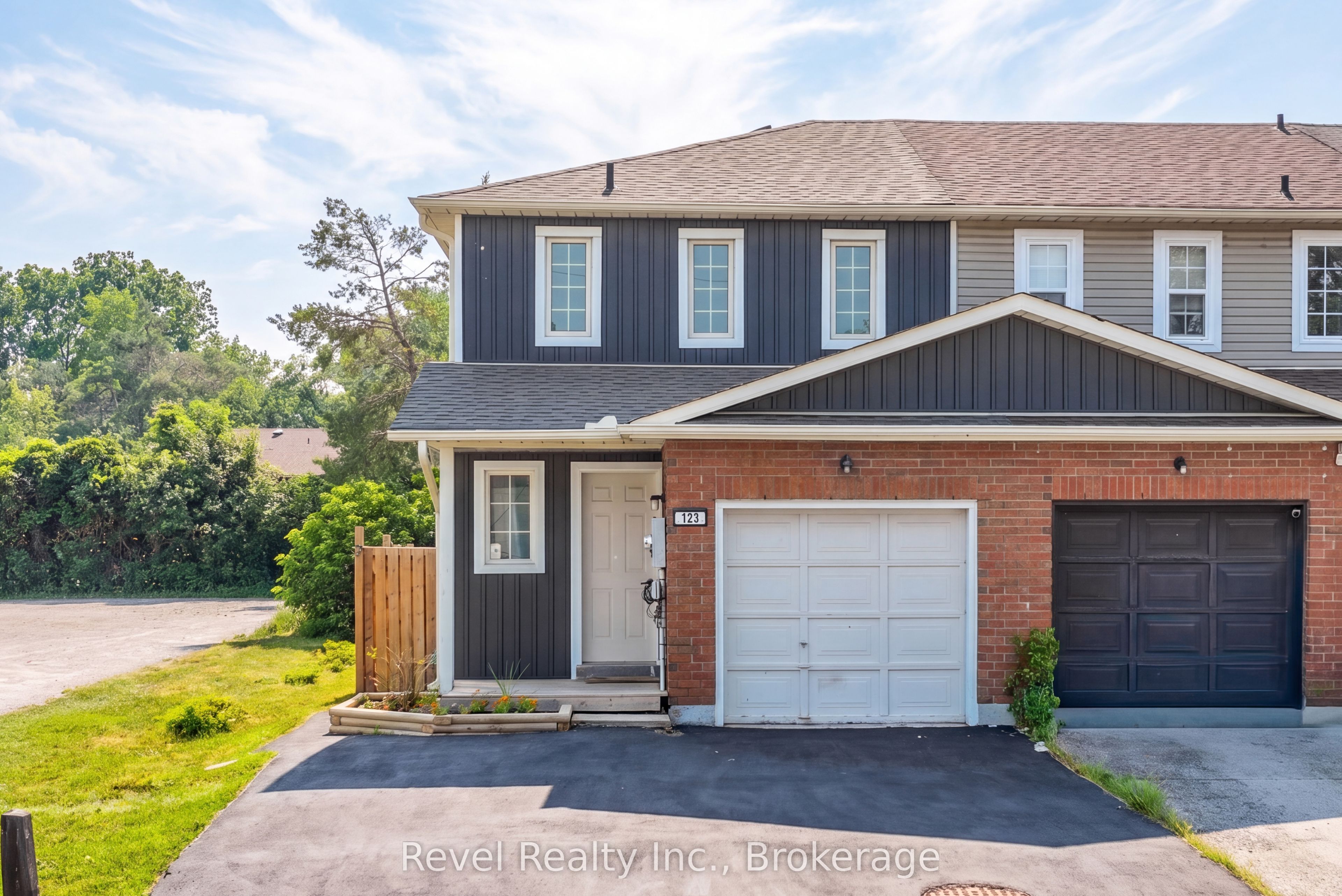123 Albert Street S, Kawartha Lakes, ON K9V 6G1 photo 3