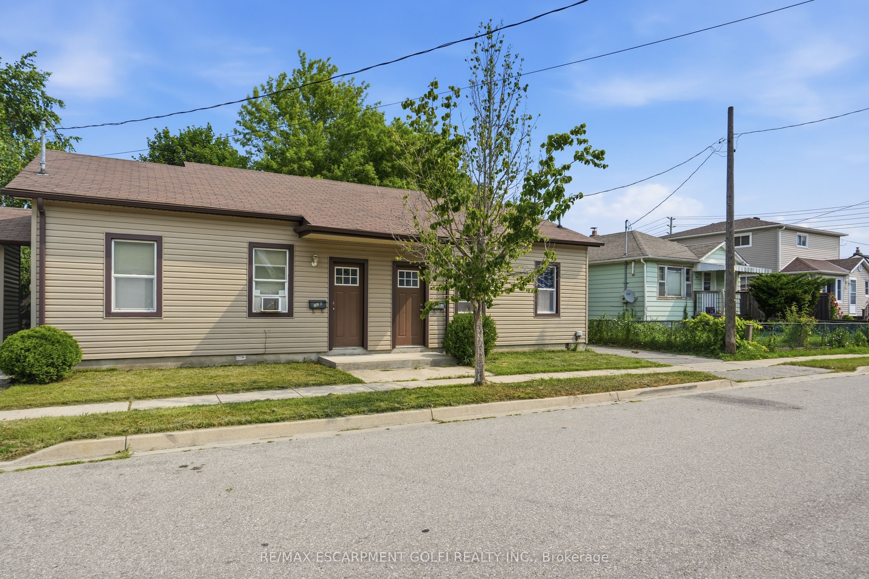 102 (A-C) Sarah Street, Brantford, ON N3S 3A5 photo 5