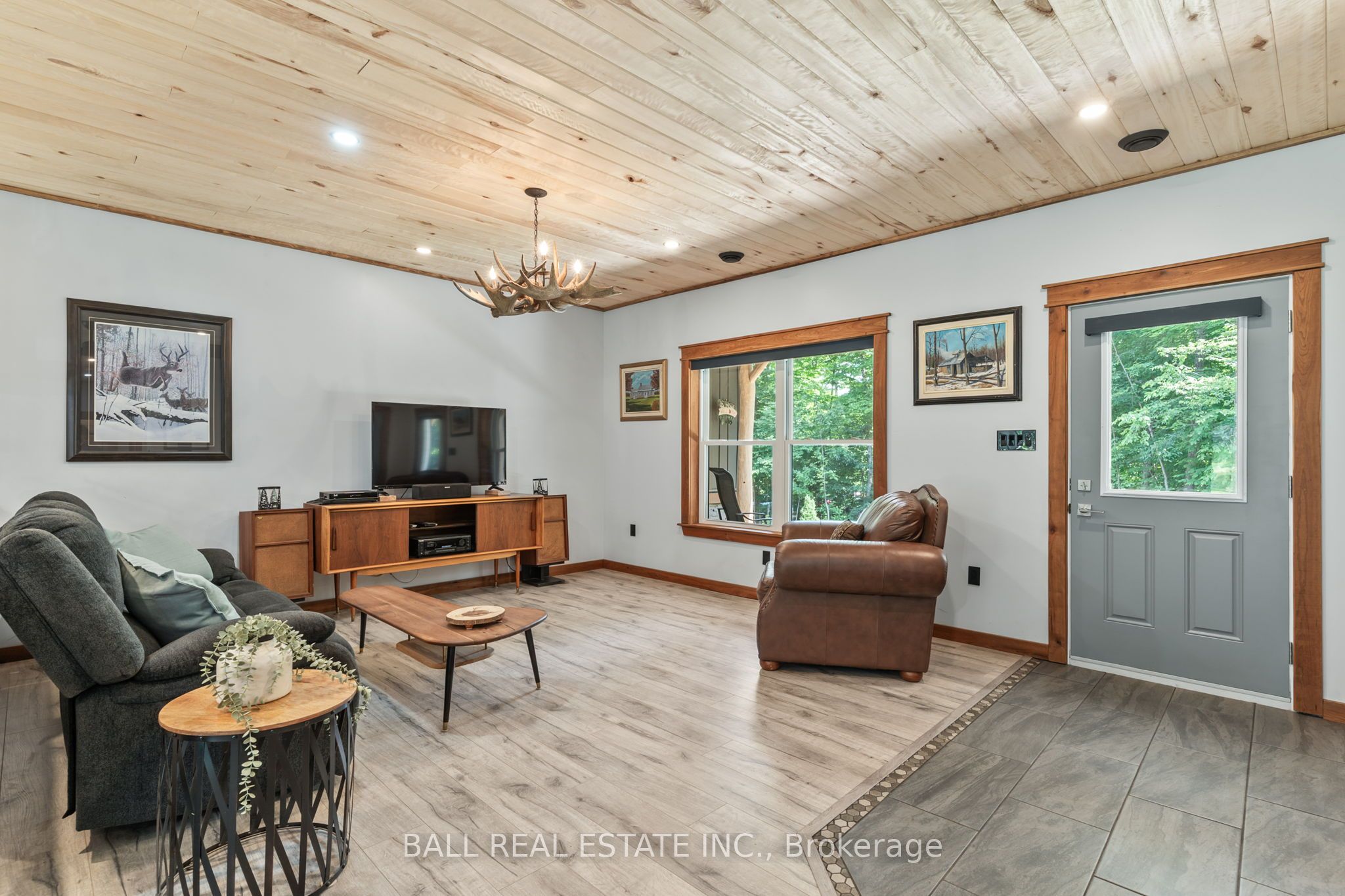 2430 Hadlington Road, Highlands East, ON K0L 3C0 photo 4