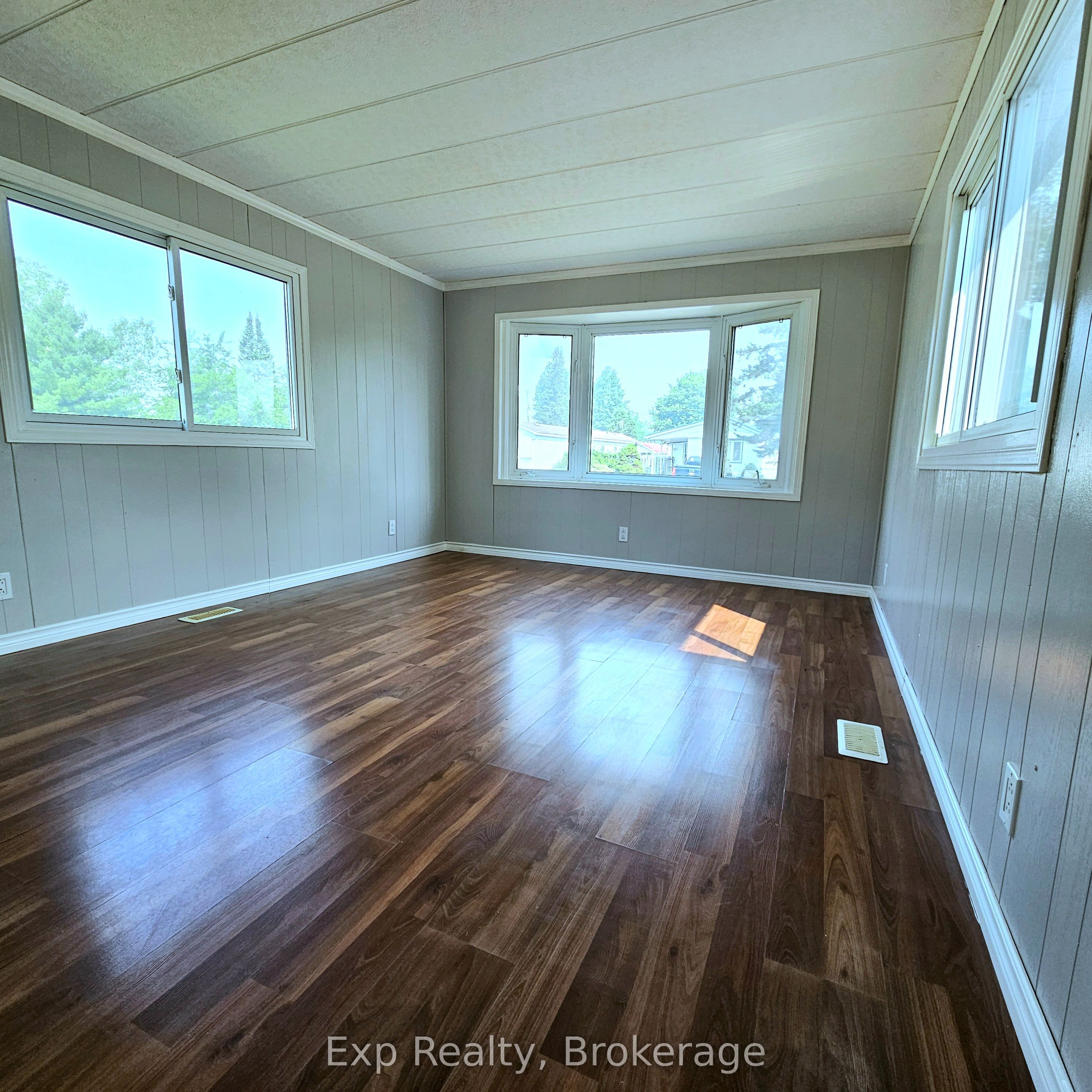 529-52 HWY2 Estates, Quinte West, ON K8P 5V5 photo 5