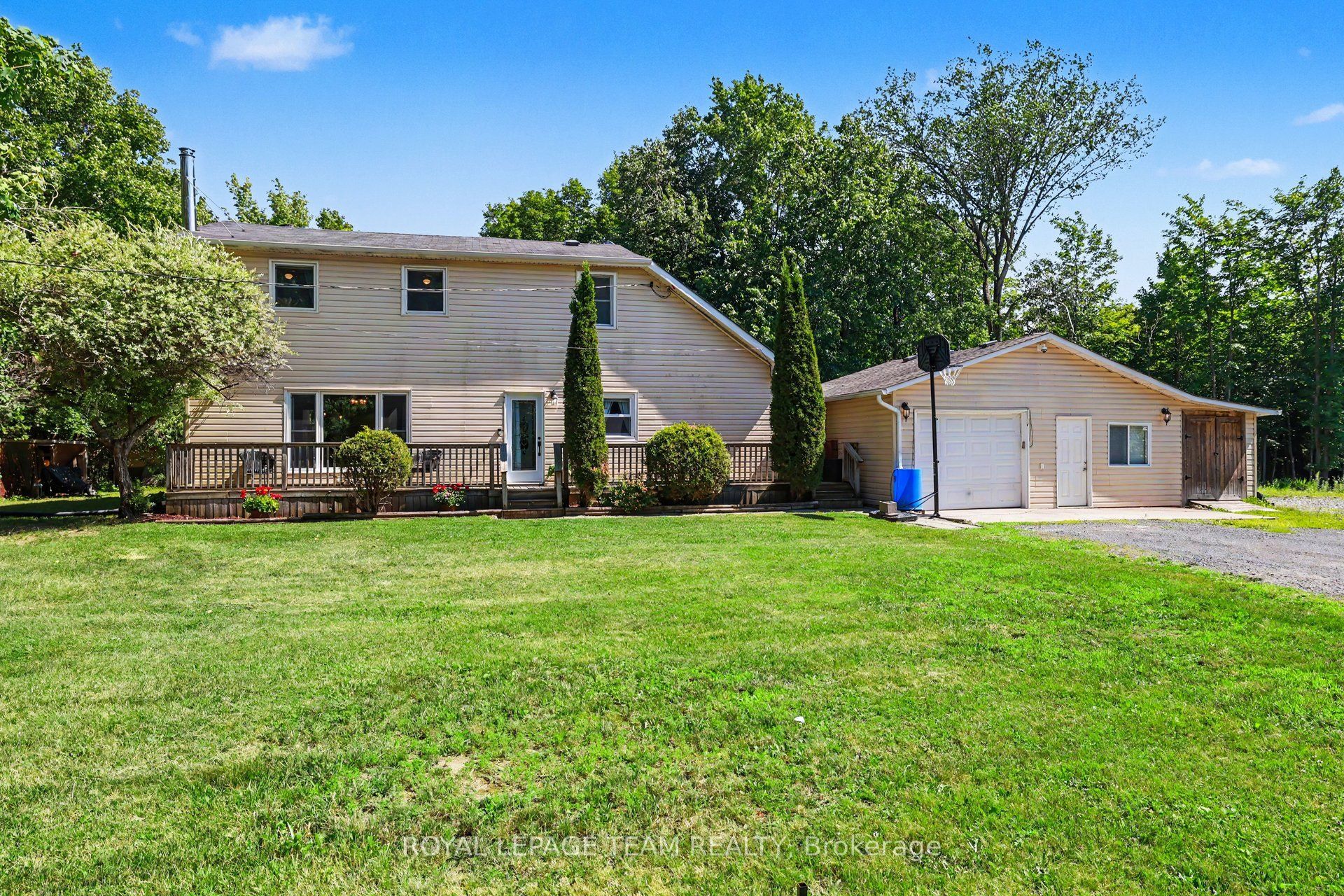 177 Lake Park Road E, Carleton Place, ON K7C 0C4