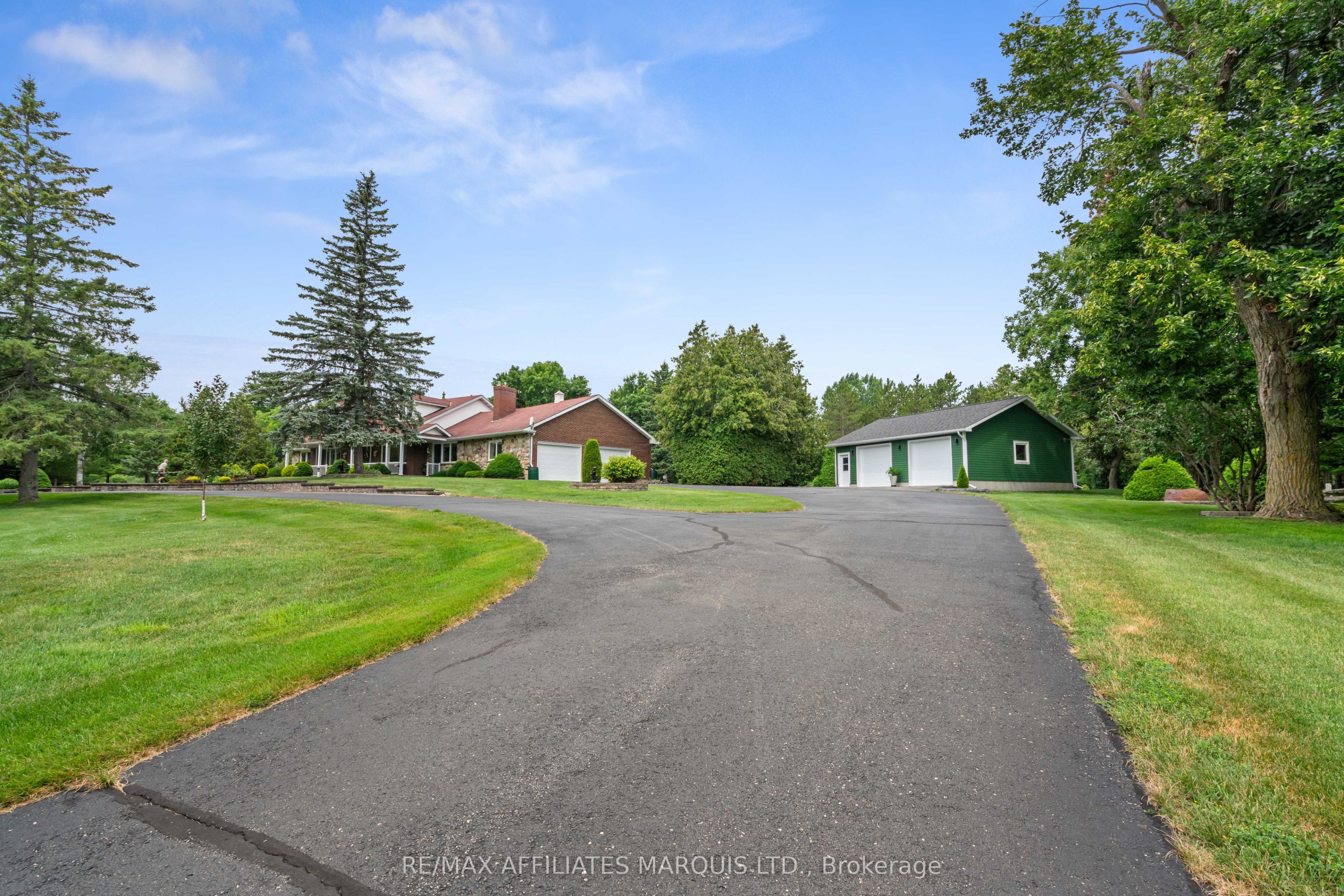 20233 Kenyon Concession 4 Road, North Glengarry, ON K0C 1A0 photo 5