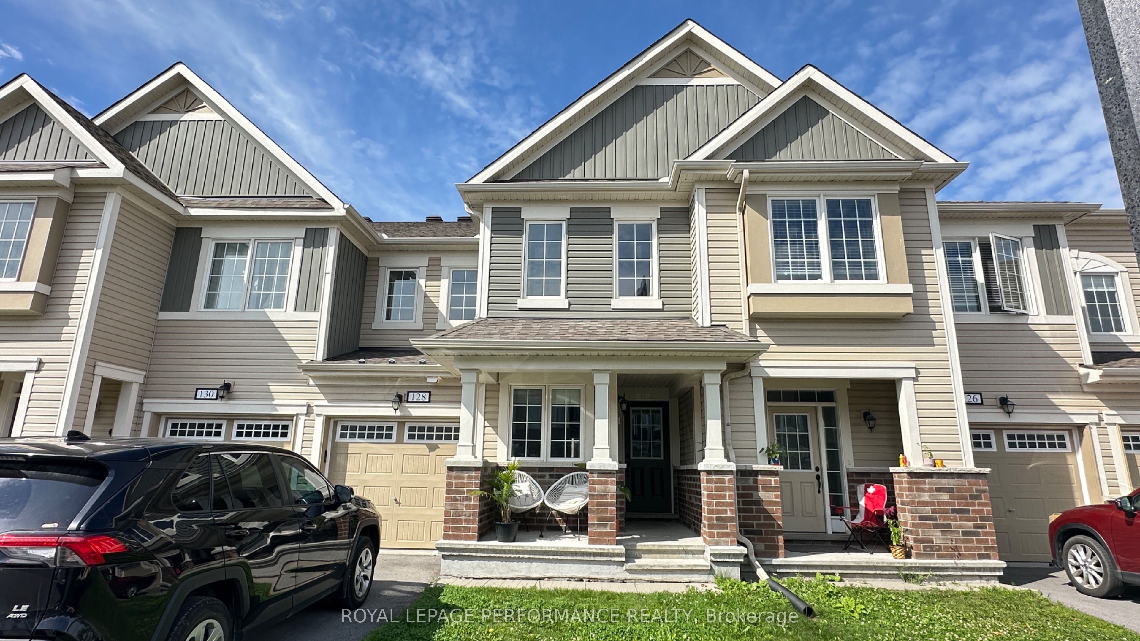 128 Lanceleaf Way, Kanata, ON K2S 1E7