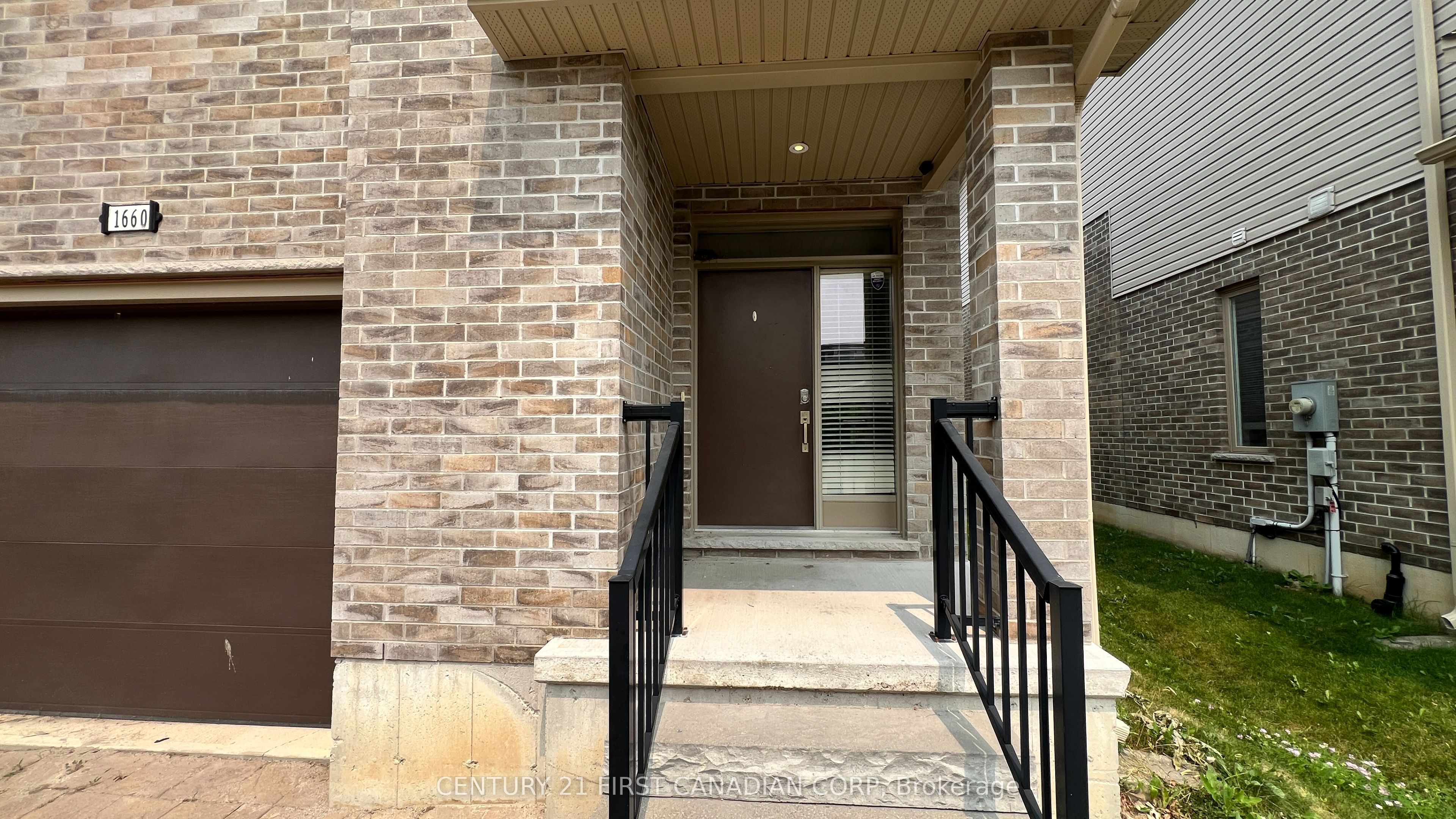 1660 Valhalla Street, London North, ON N0M 1S7 photo 3