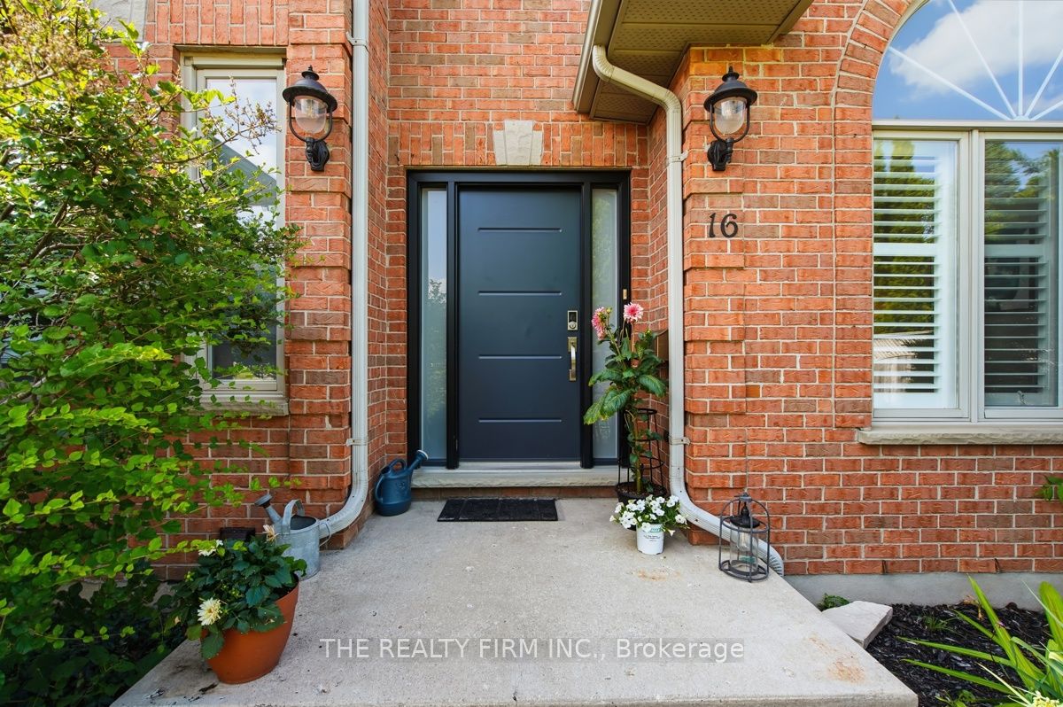 16 Fitzwilliam Boulevard, London North, ON N6H 5H9 photo 3