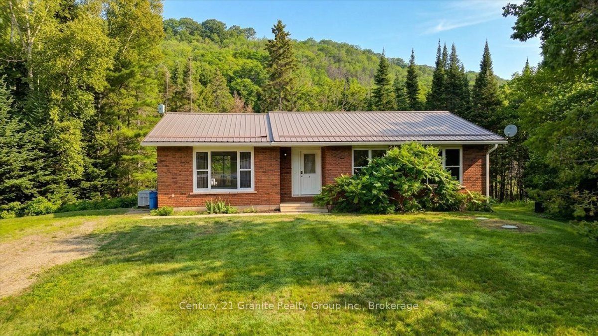 30871 Hwy 28 Highway, Bancroft, ON K0L 1C0 photo 2