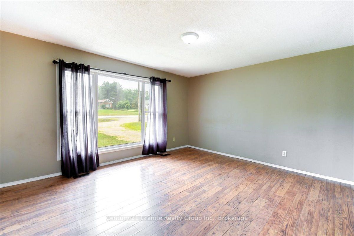 30871 Hwy 28 Highway, Bancroft, ON K0L 1C0 photo 5
