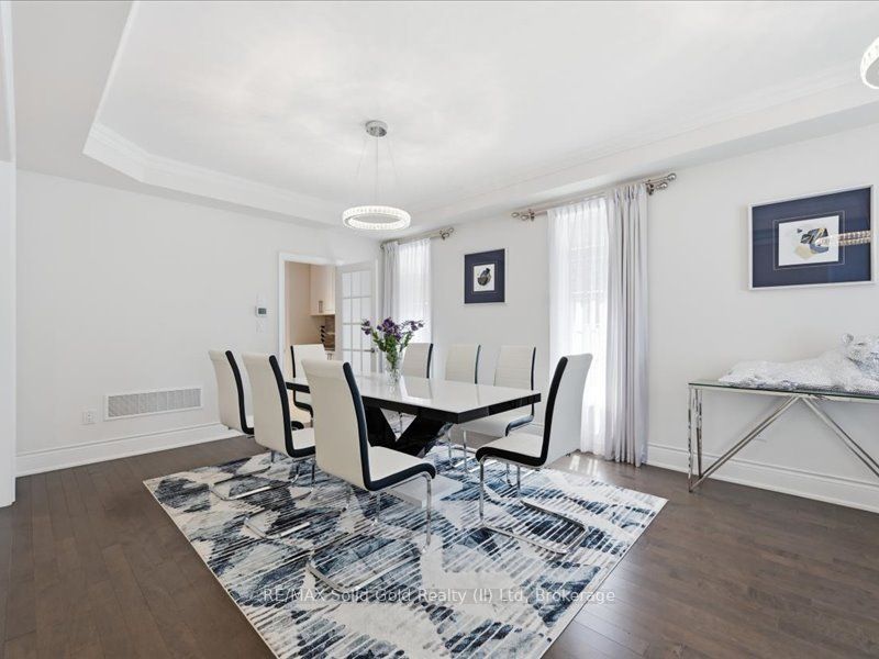 39 Avanti Crescent, Hamilton, ON L8B 1W7 photo 5