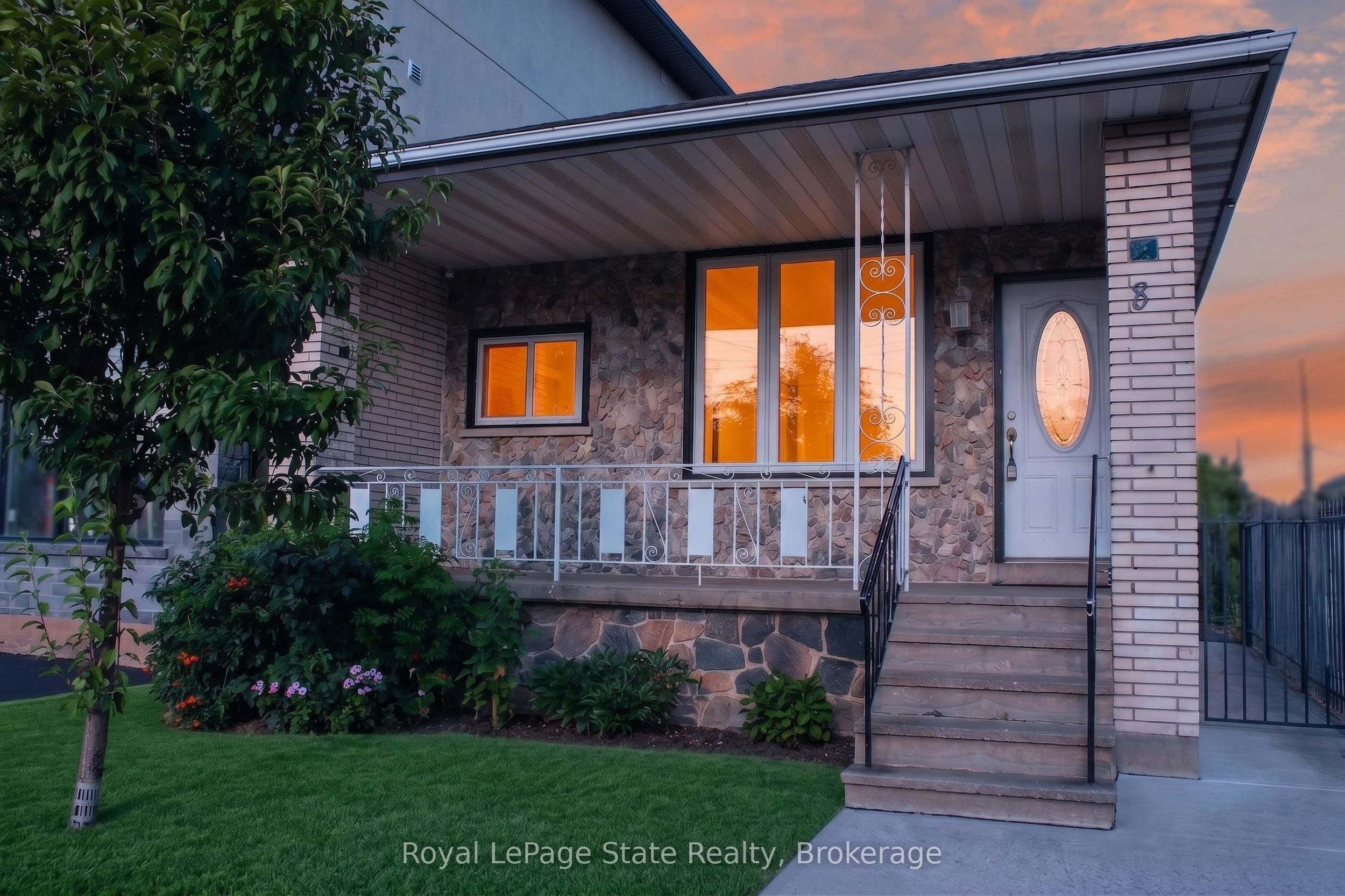 8 Robins Avenue, Hamilton, ON L8H 4M7 photo 4