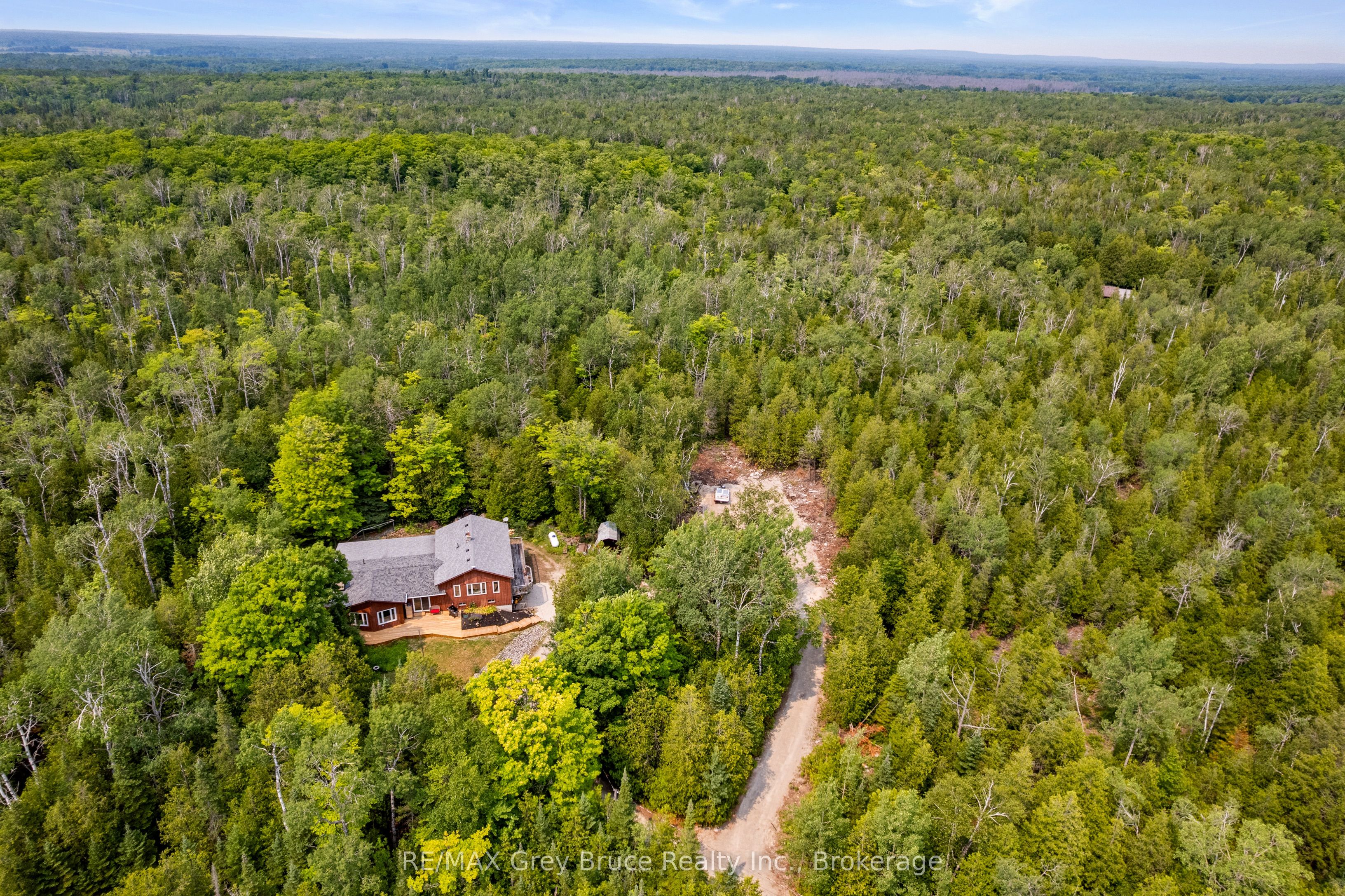 479 DYERS BAY Road, Northern Bruce Peninsula, ON N0H 1Z0 photo 3