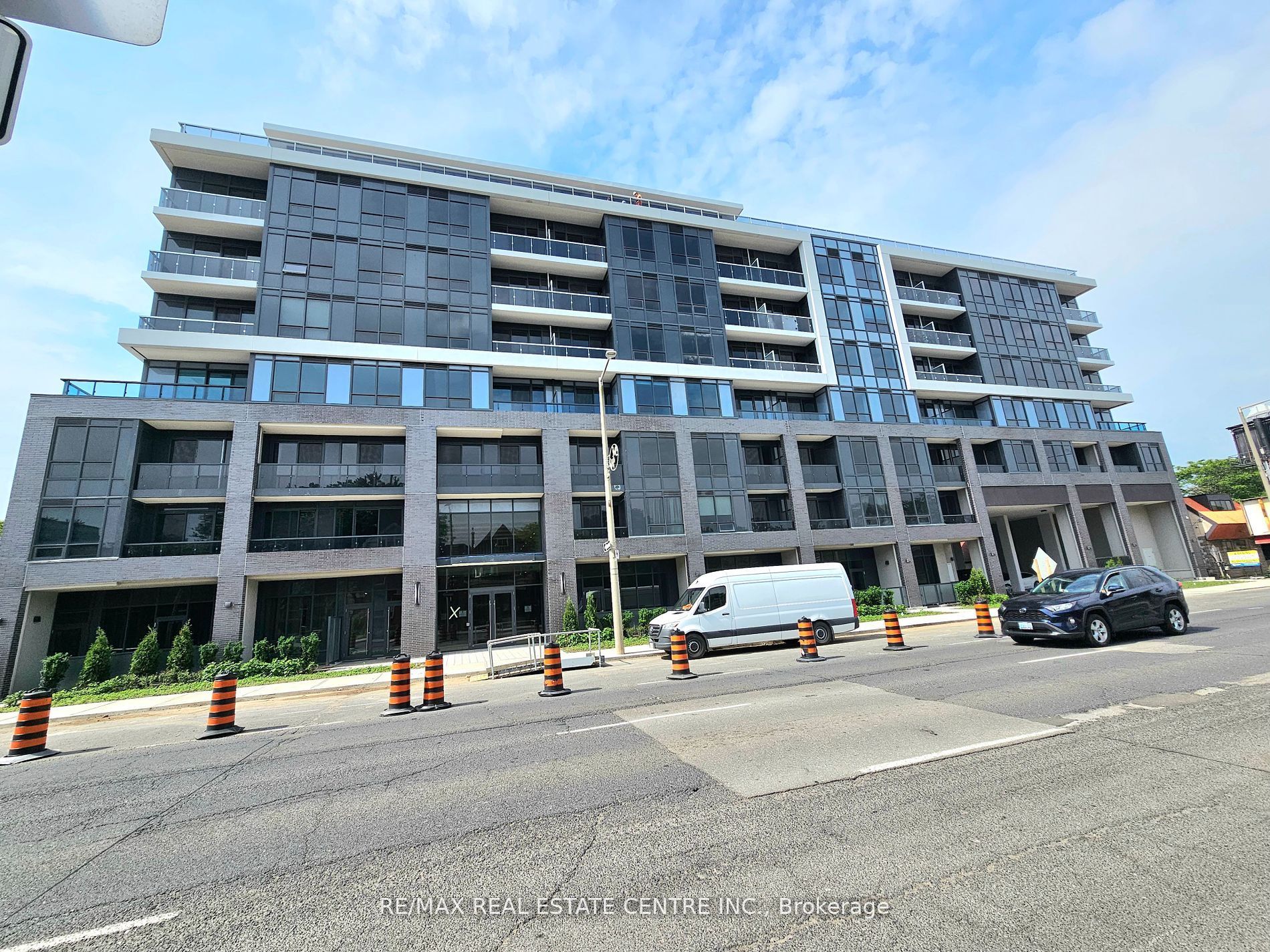 415 Main Street W 401, Hamilton, ON L8P 1K5