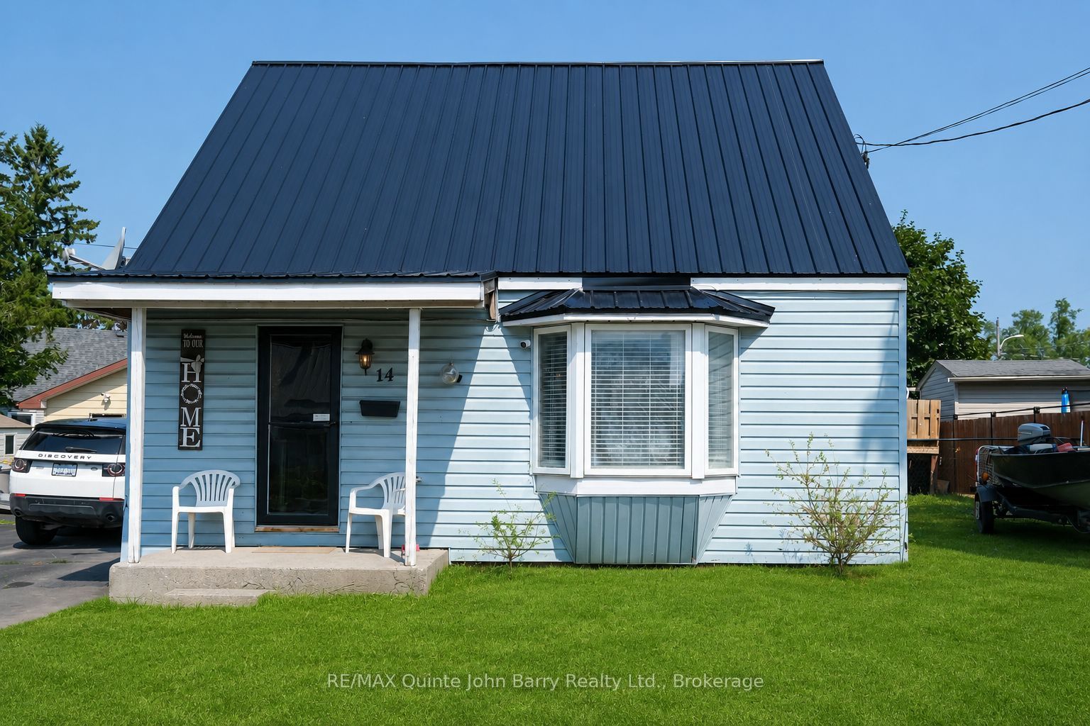 14 Harriet Street, Quinte West, ON K8V 4L4