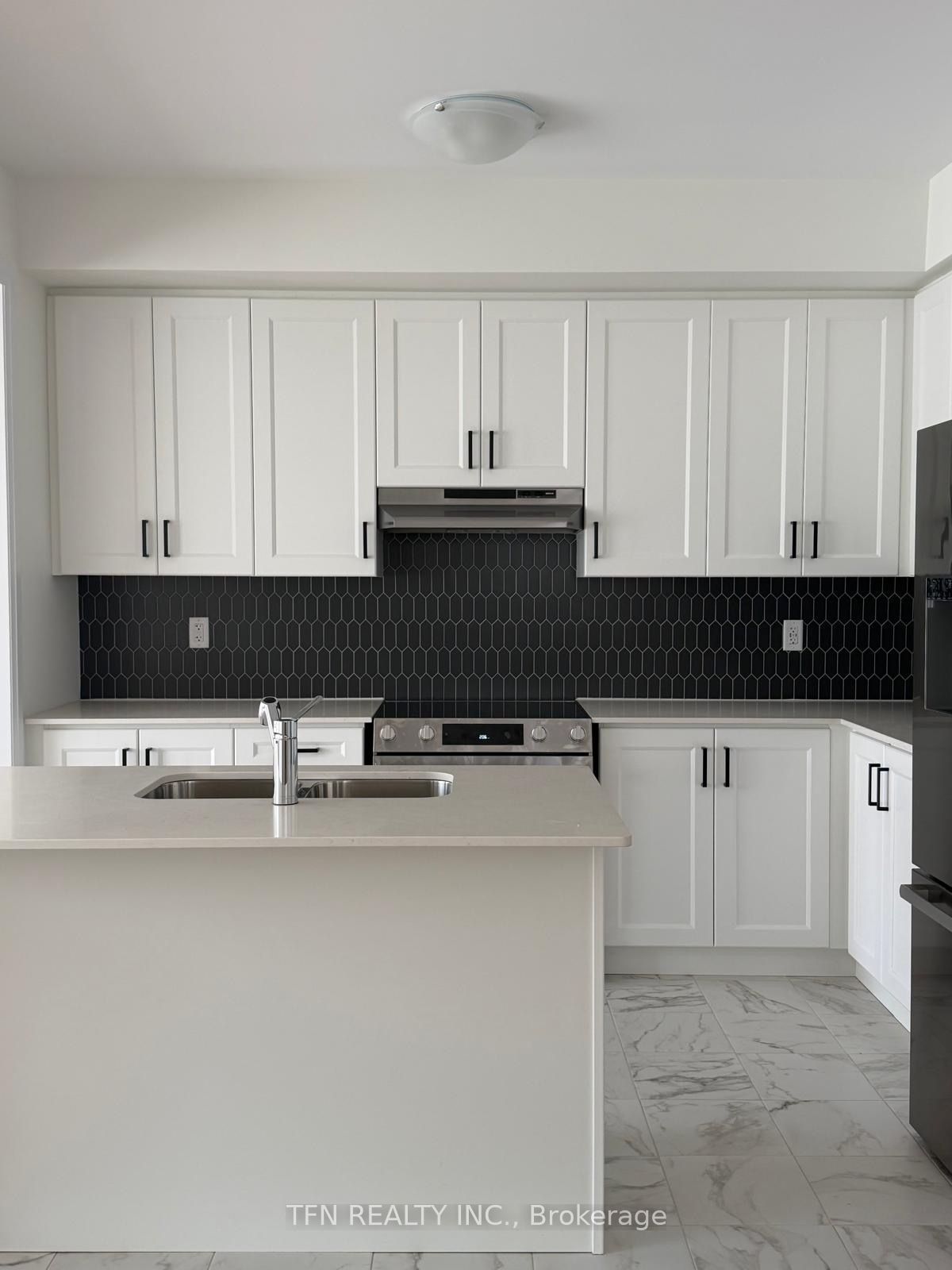 107 Holder Drive, Brantford, ON N3T 0W3 photo 5