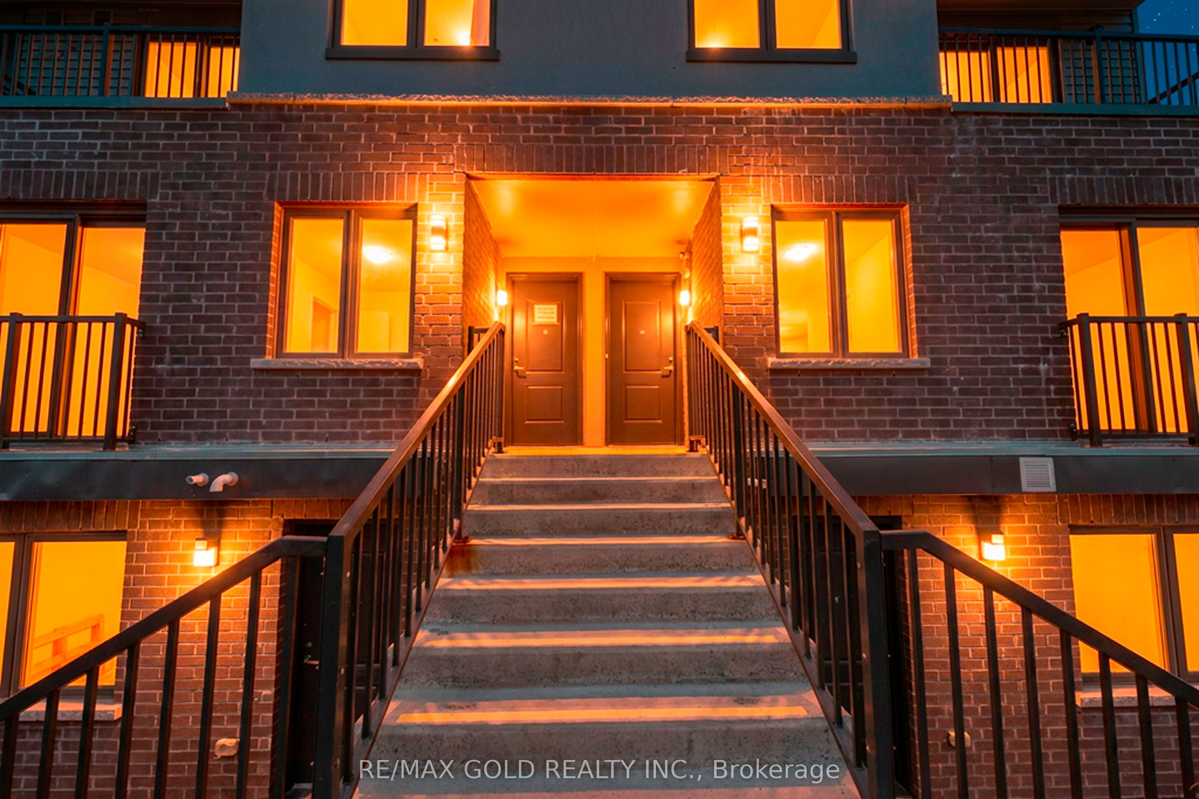 370 Fisher Mills Road C33, Cambridge, ON N3C 0G8