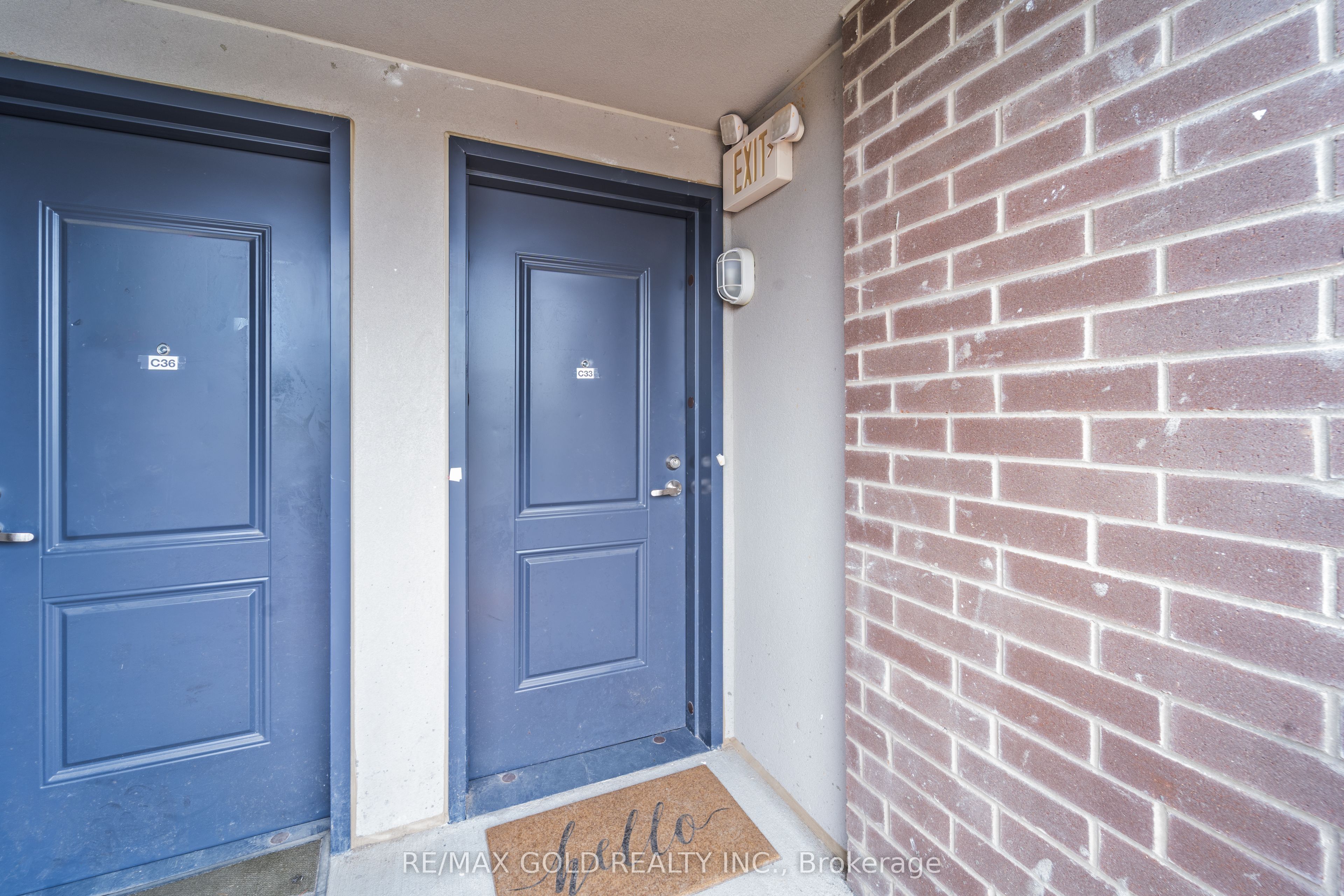 370 Fisher Mills Road C33, Cambridge, ON N3C 0G8 photo 3