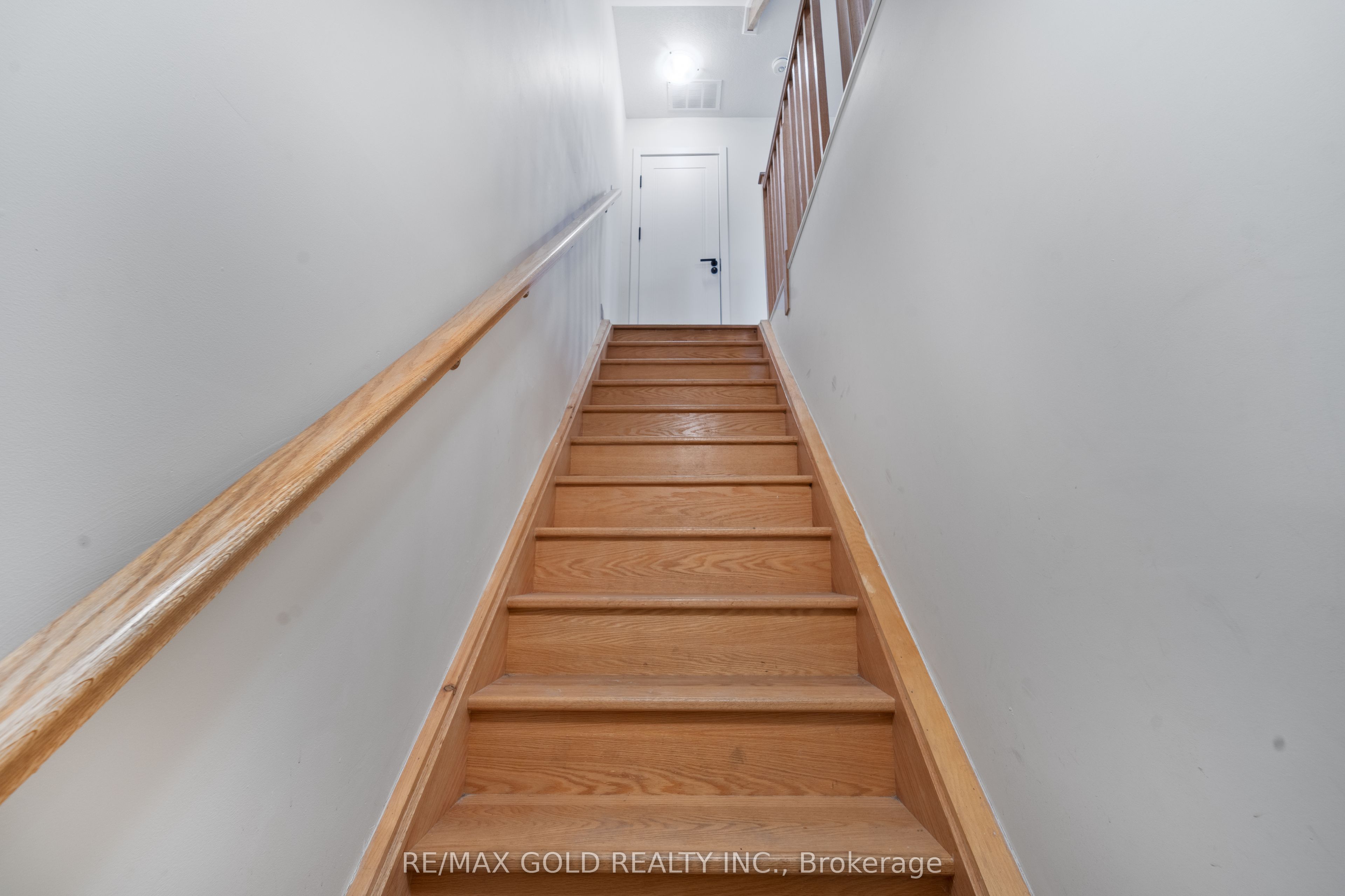 370 Fisher Mills Road C33, Cambridge, ON N3C 0G8 photo 4
