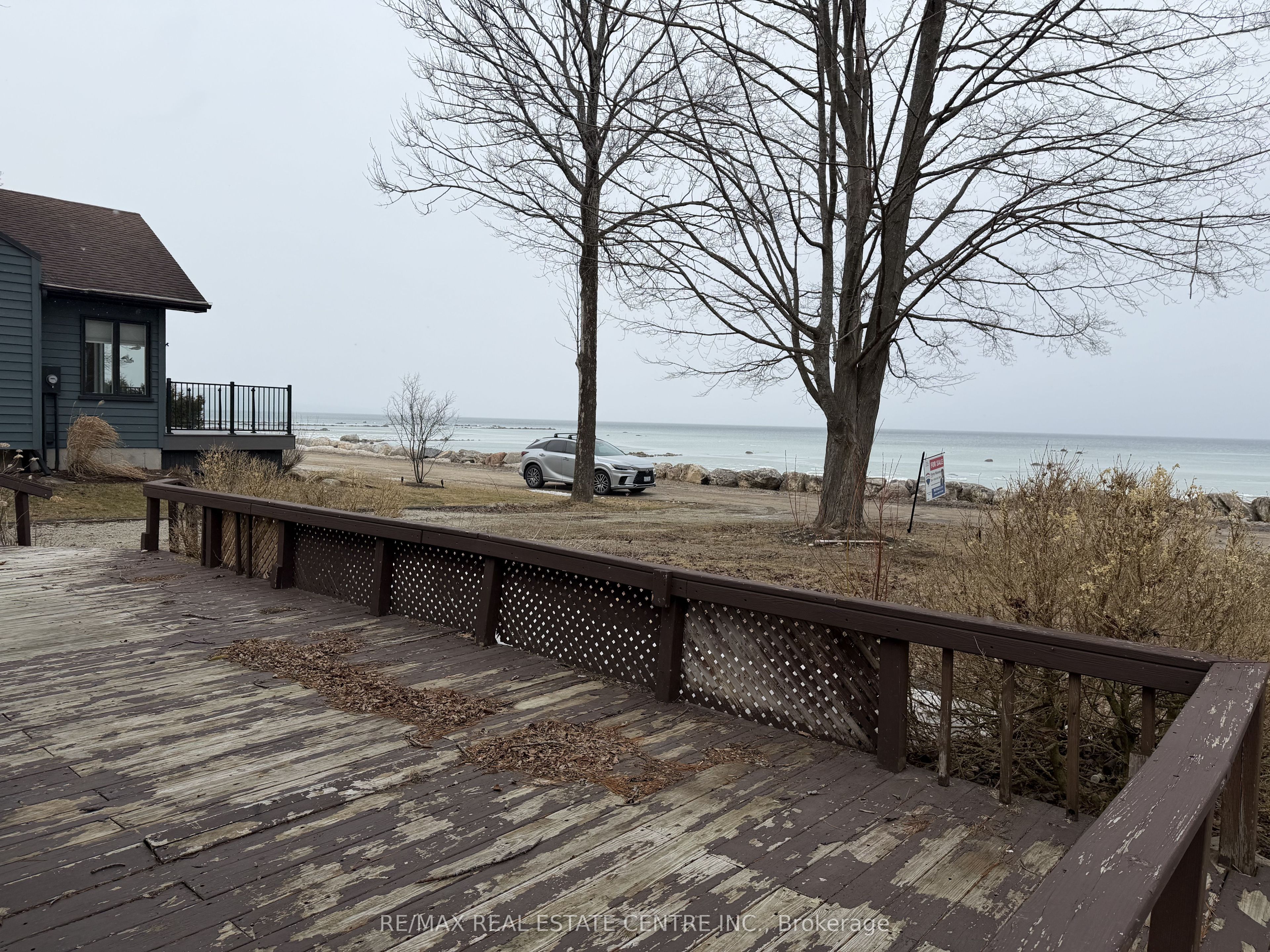35 Lakeside Avenue, Meaford, ON N4L 1A7 photo 3