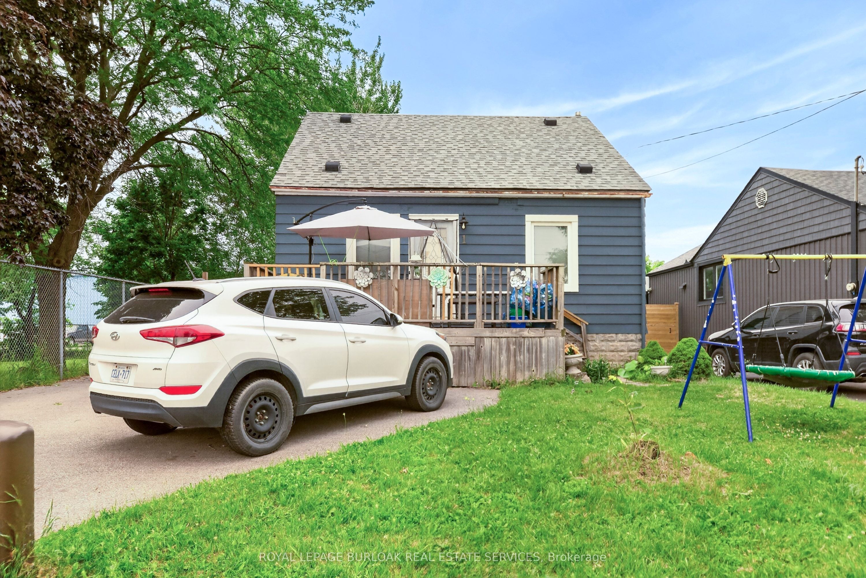 1 Mahony Avenue, Hamilton, ON L8H 3C3 photo 3