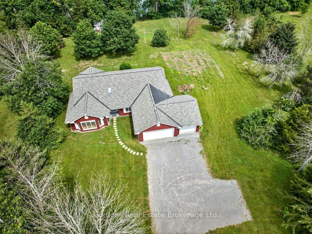 225 Fish Lake Road, Prince Edward County, ON K0K 1W0 photo 2