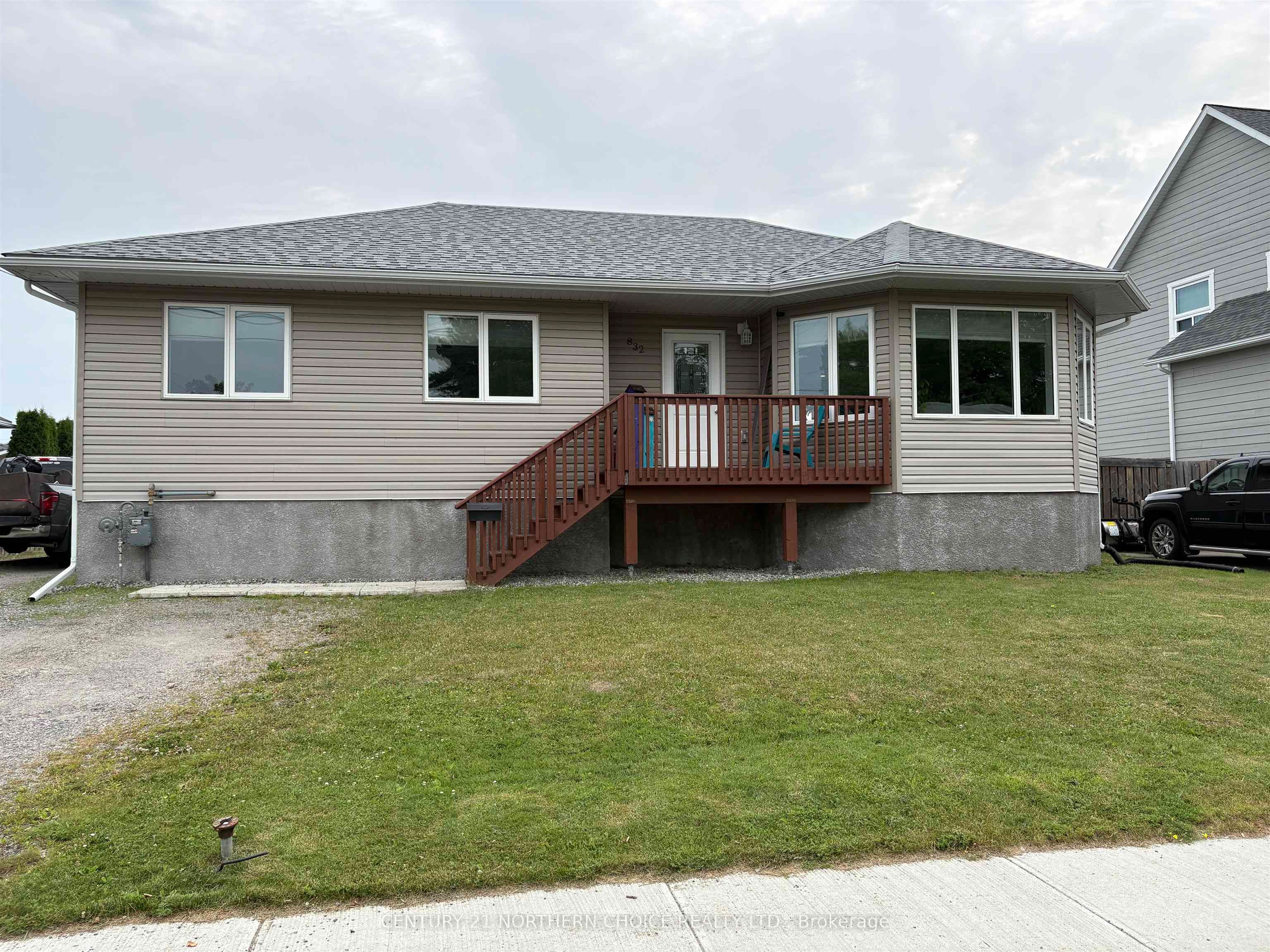 832 Williams Avenue, Fort Frances, ON P9A 0A5