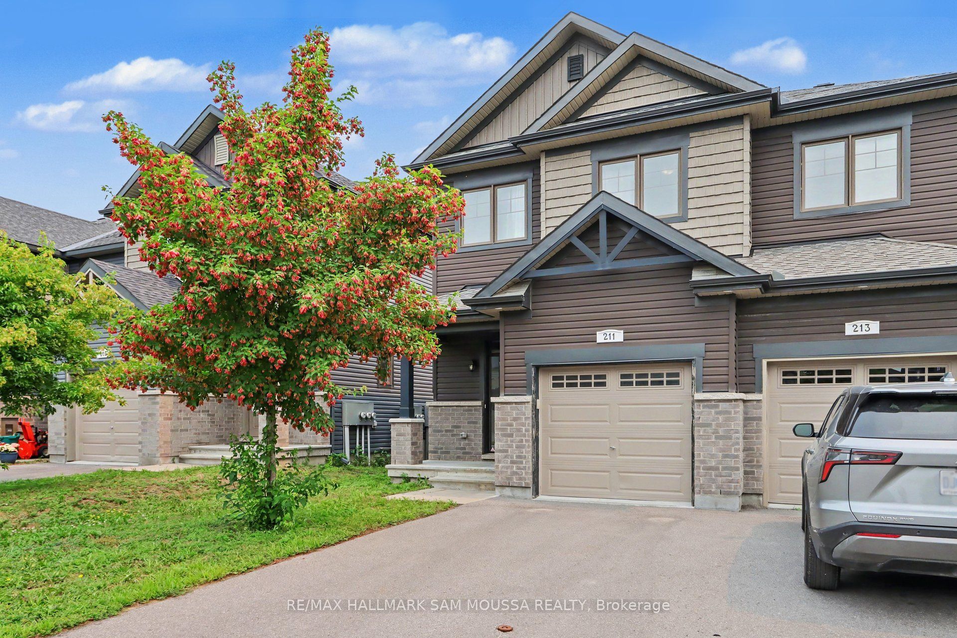 211 Tim Sheehan Place, Kanata, ON K2V 0N1