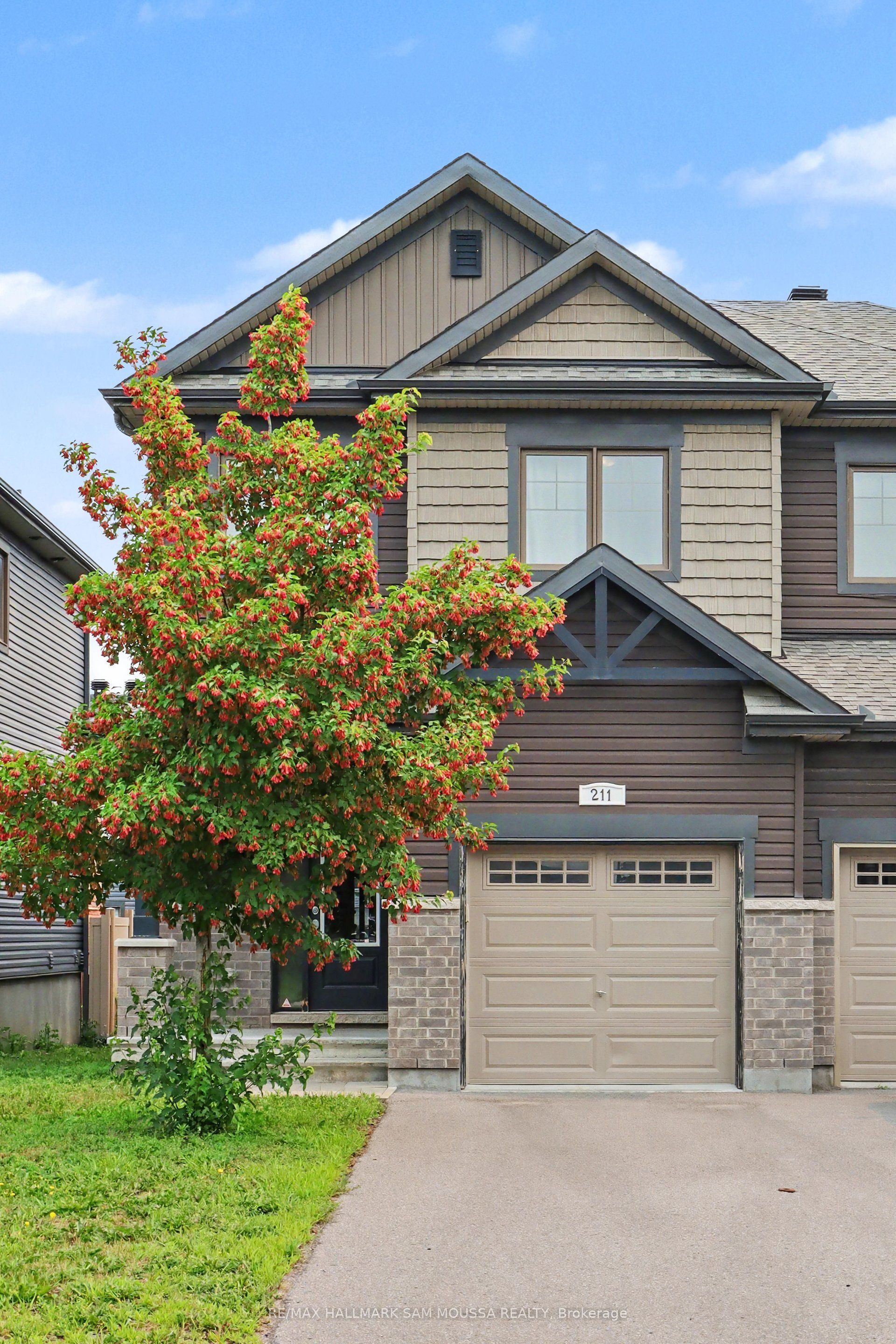 211 Tim Sheehan Place, Kanata, ON K2V 0N1 photo 4