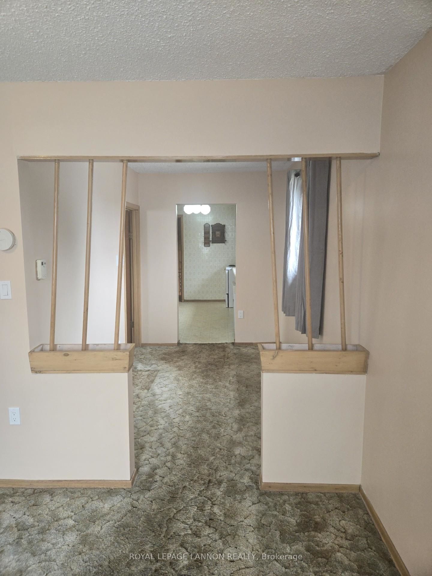 377 Empire Street, Thunder Bay, ON P7E 4S2 photo 2