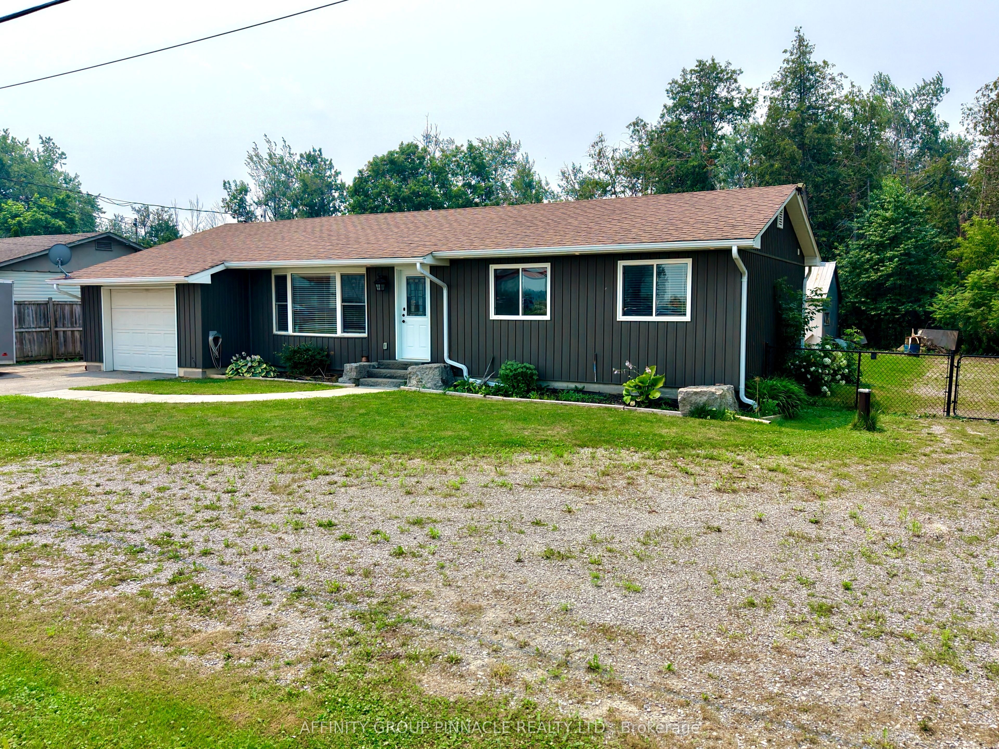 367 Angeline Street S, Kawartha Lakes, ON K9V 0J7 photo 3