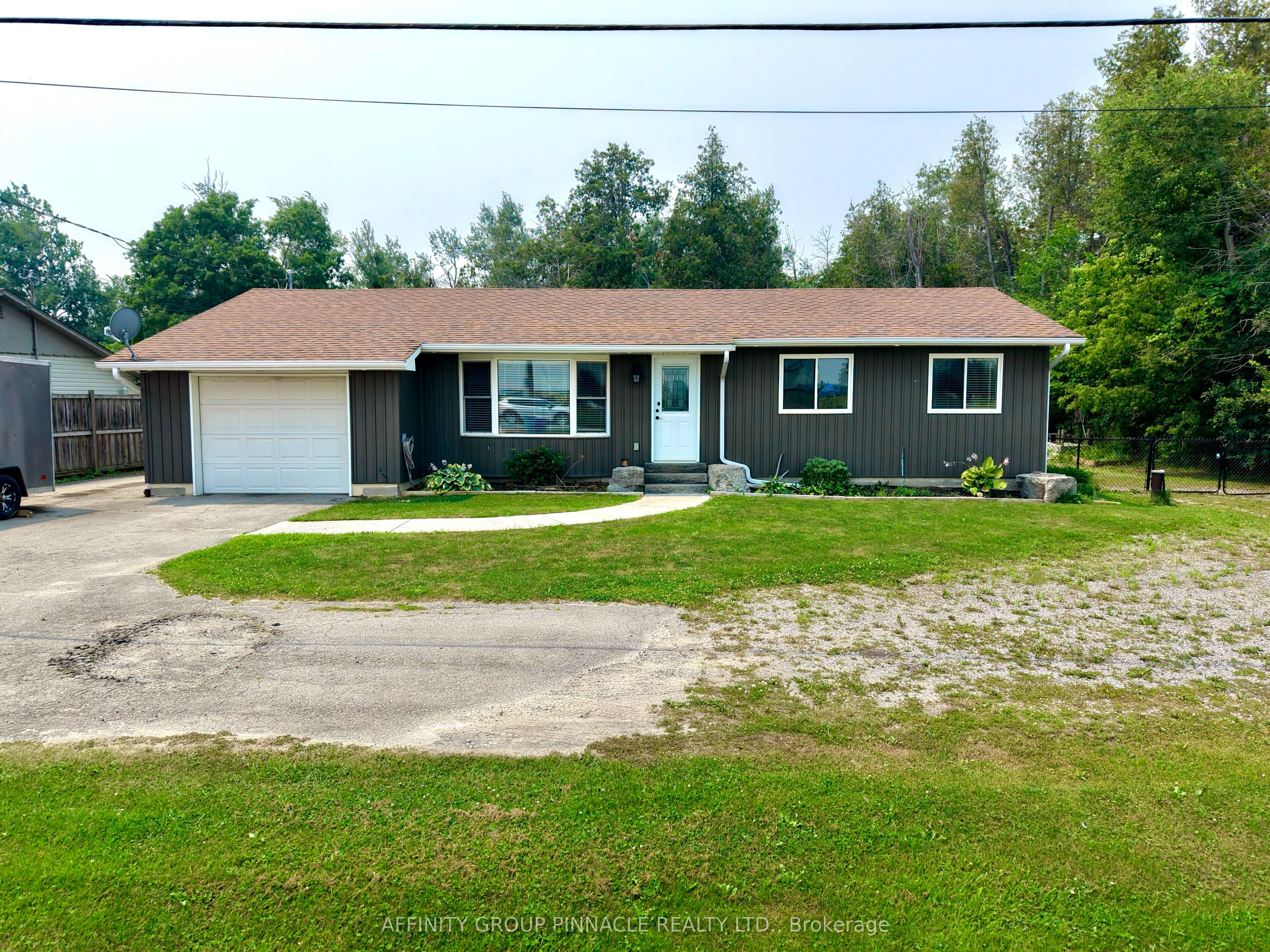 367 Angeline Street S, Kawartha Lakes, ON K9V 0J7 photo 4