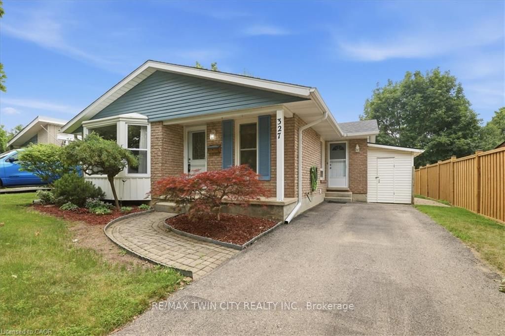 327 Grangewood Drive, Waterloo, ON N2K 2E4 photo 2