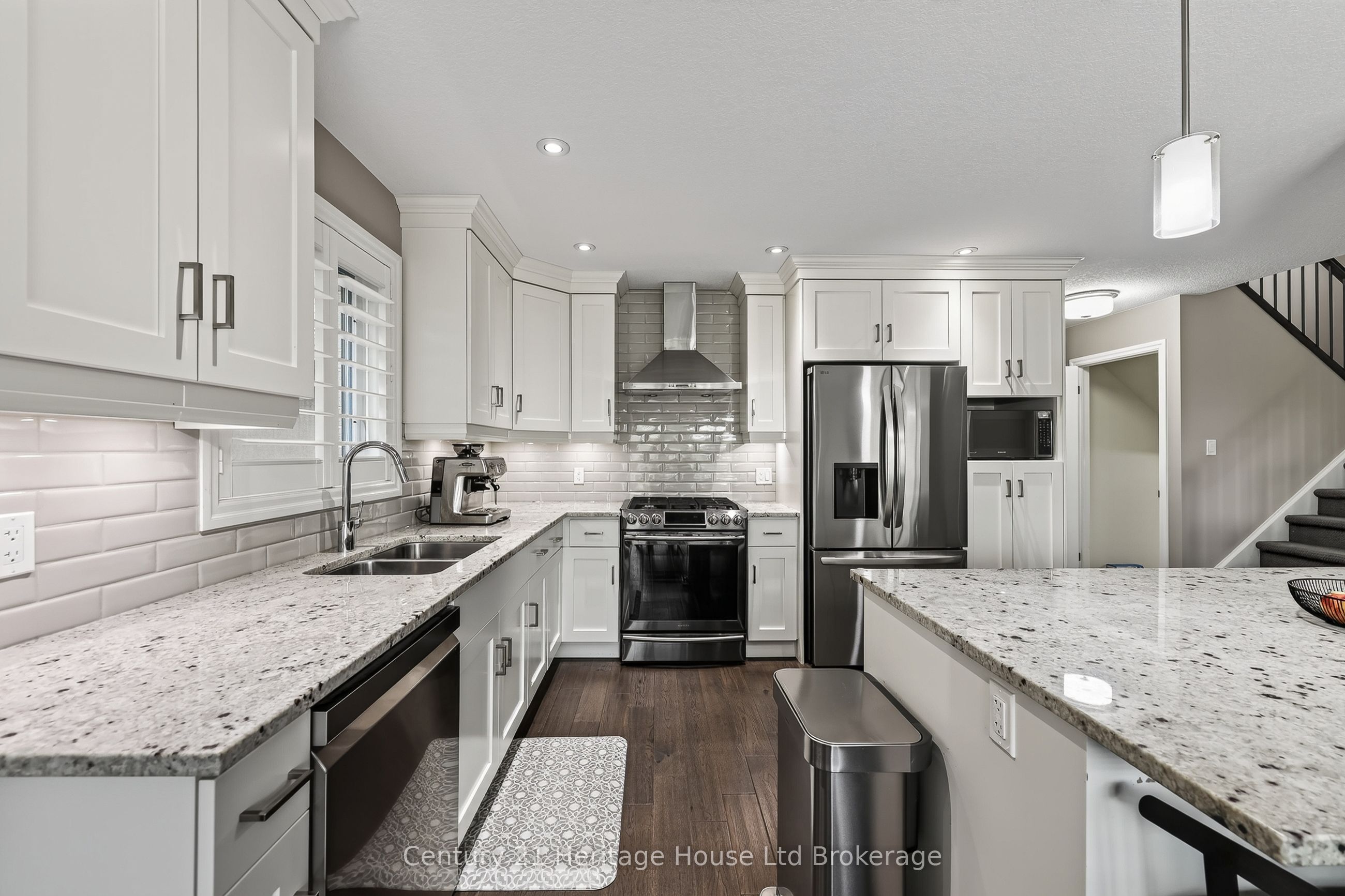 1048 Alberni Road, Woodstock, ON N4T 0E8 photo 3