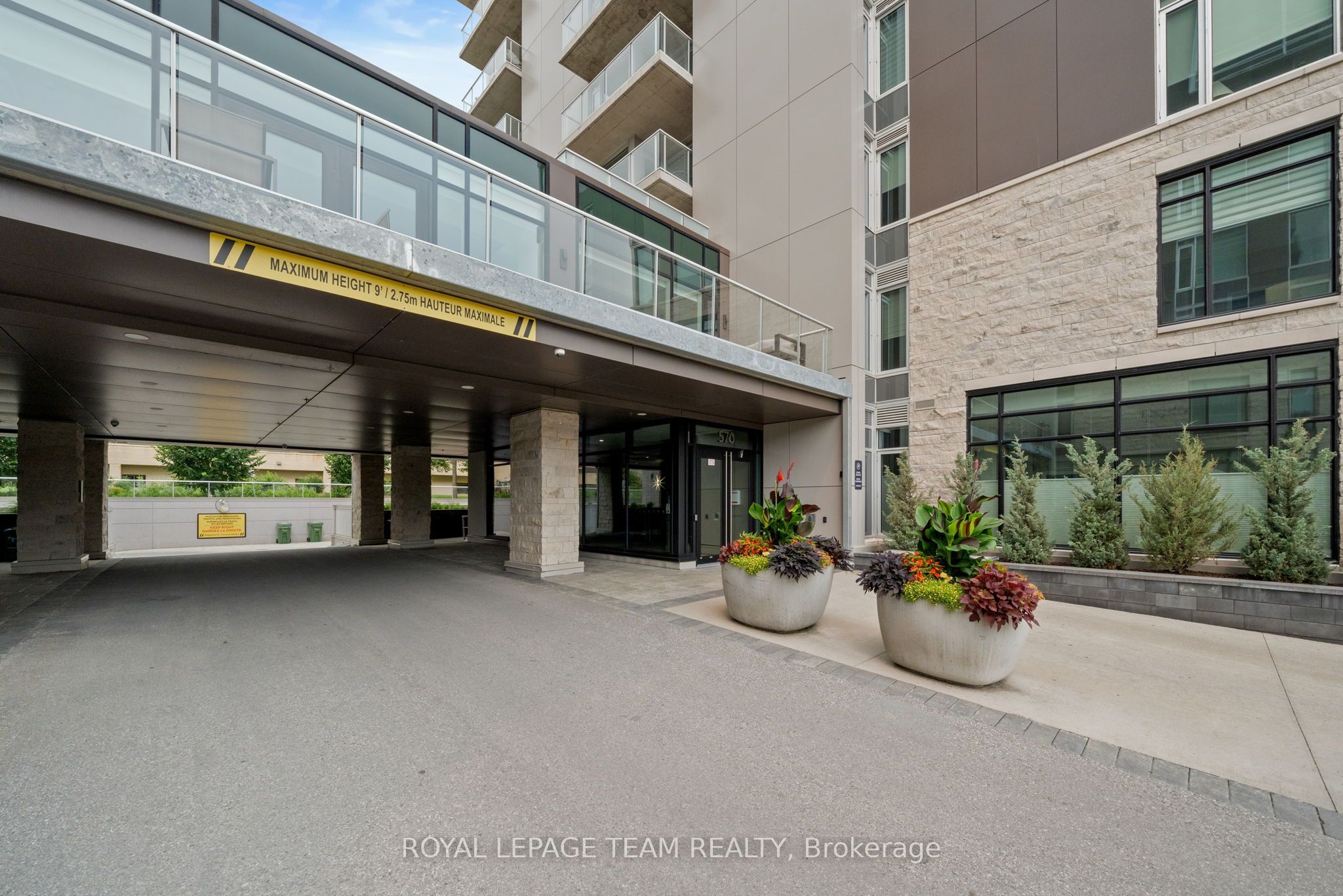 570 De Mazenod Avenue 103, Glebe - Ottawa East and Area, ON K1S 5X2 photo 2