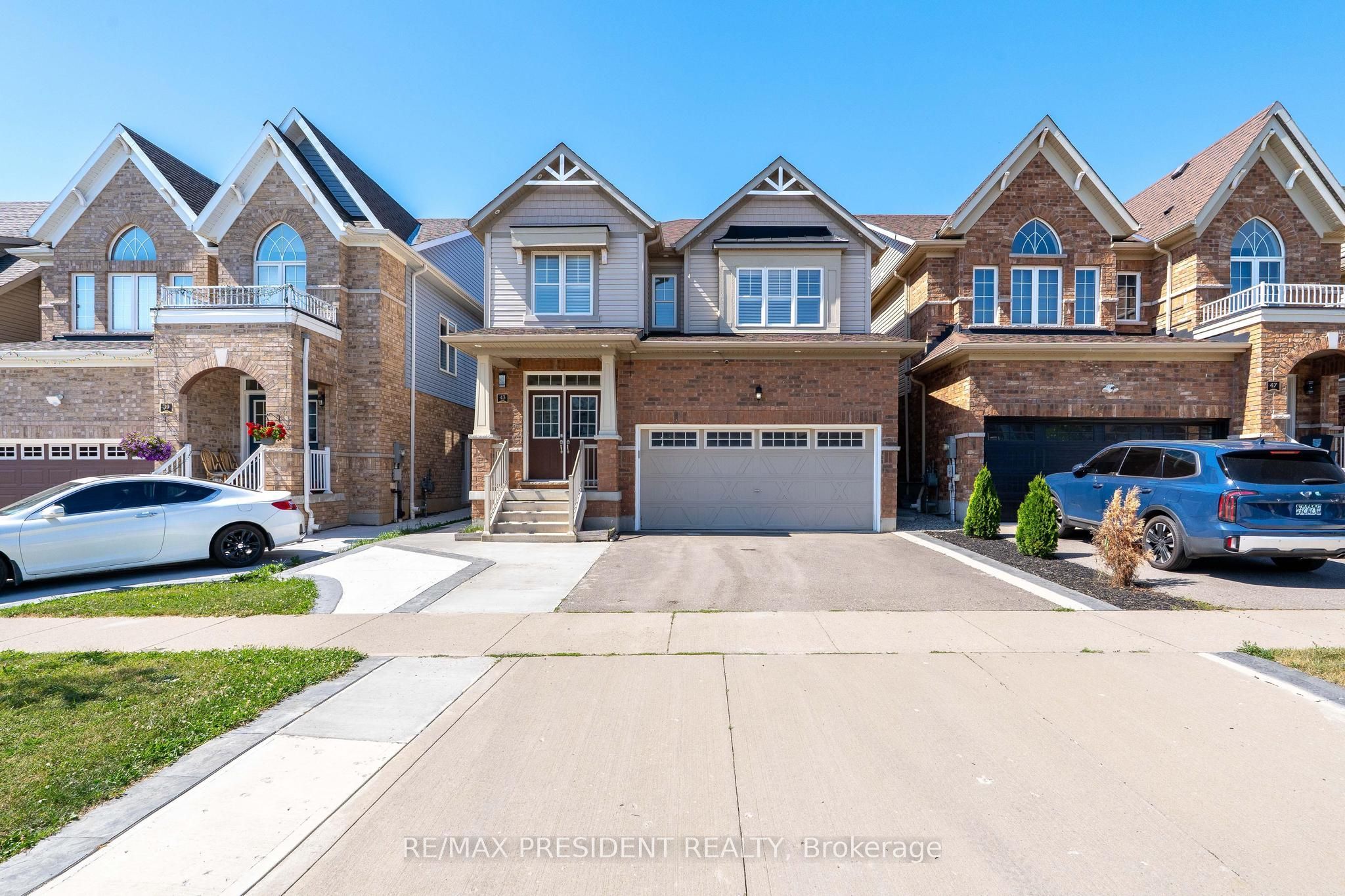 43 Mullholland Avenue, Cambridge, ON N3H 0C3 photo 2