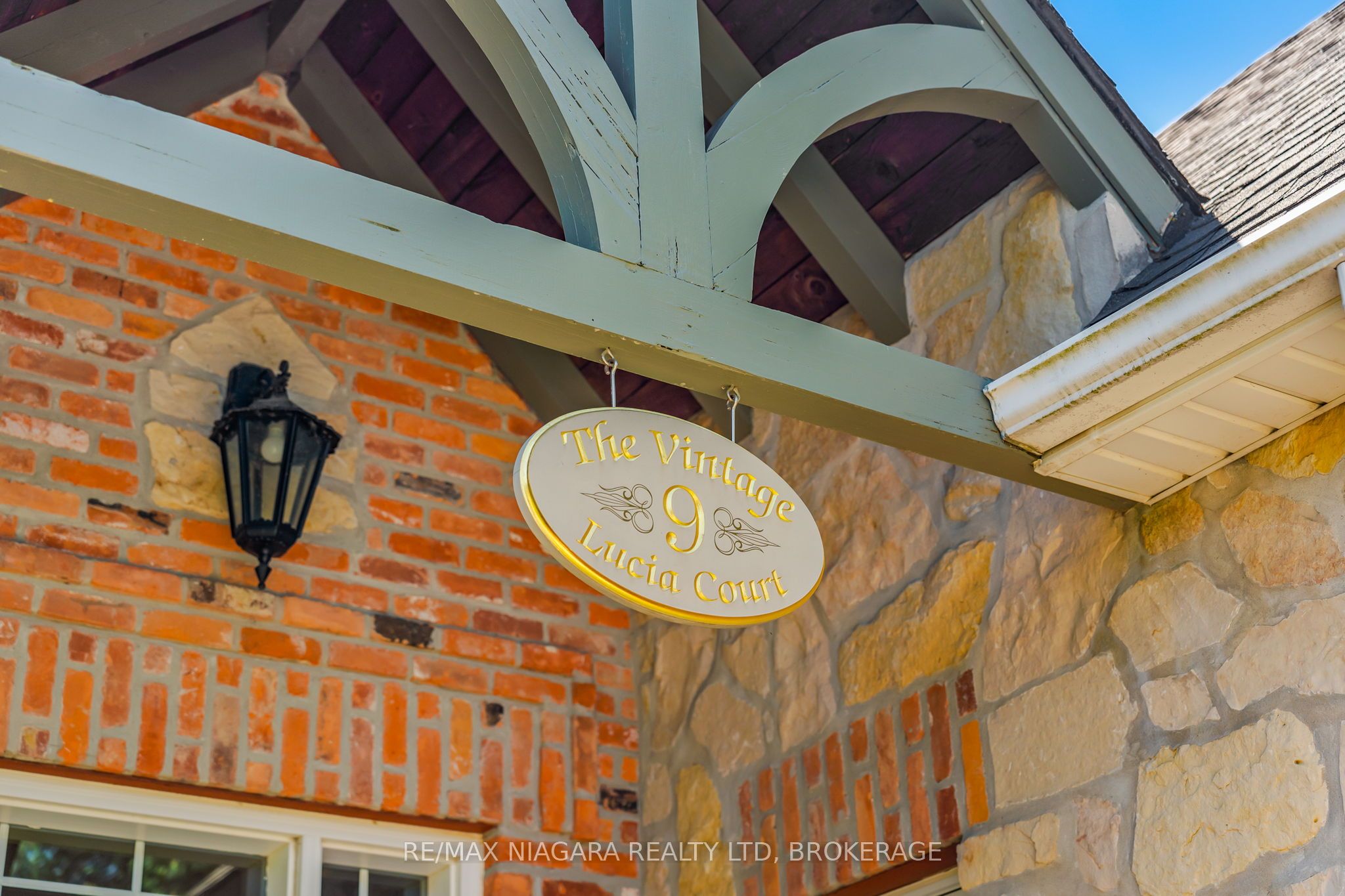 9 LUCIA Court, Niagara-on-the-Lake, ON L0S 1J0 photo 3