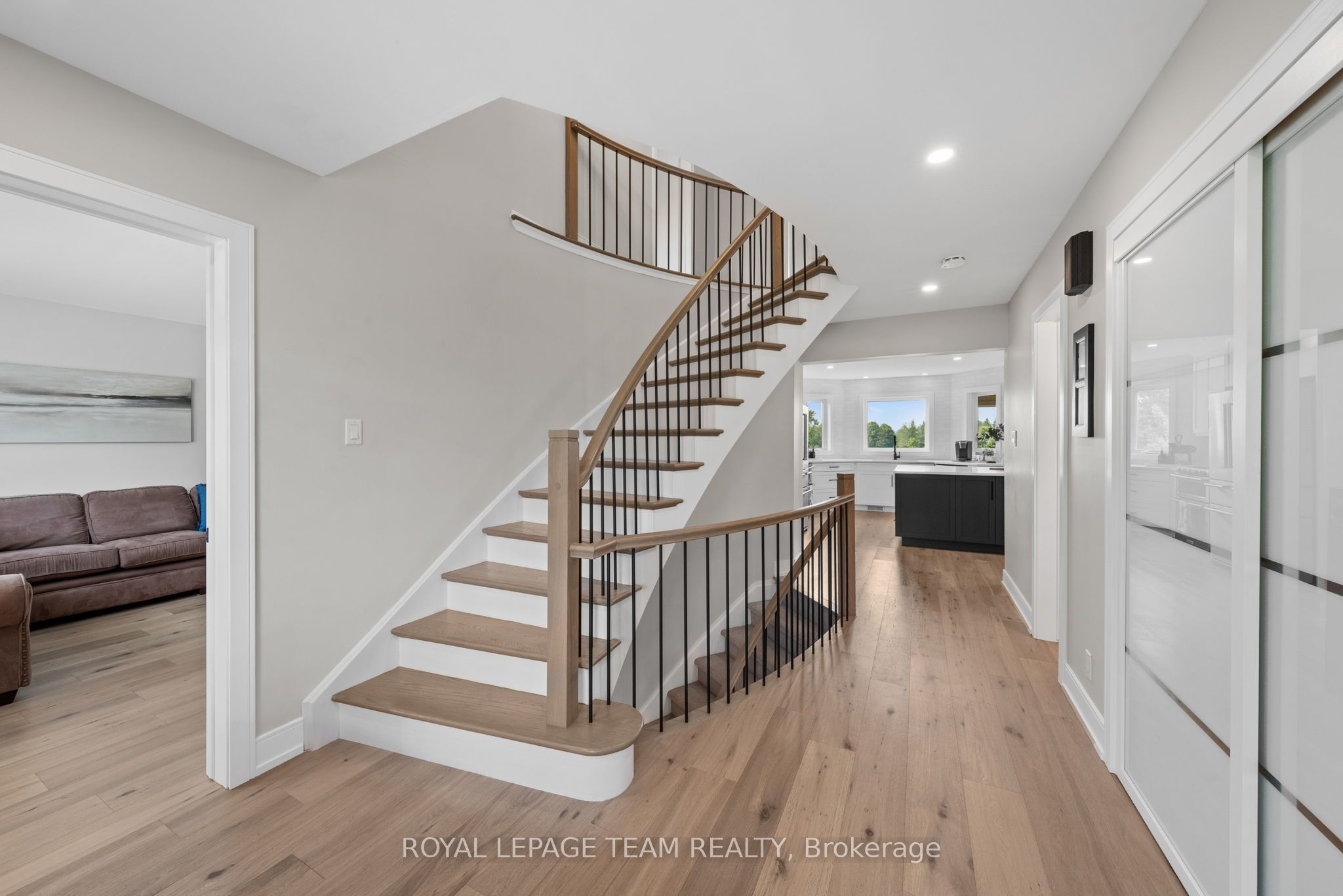 1095 Bravar Drive, Manotick - Kars - Rideau Twp and Area, ON K4M 1G2 photo 5