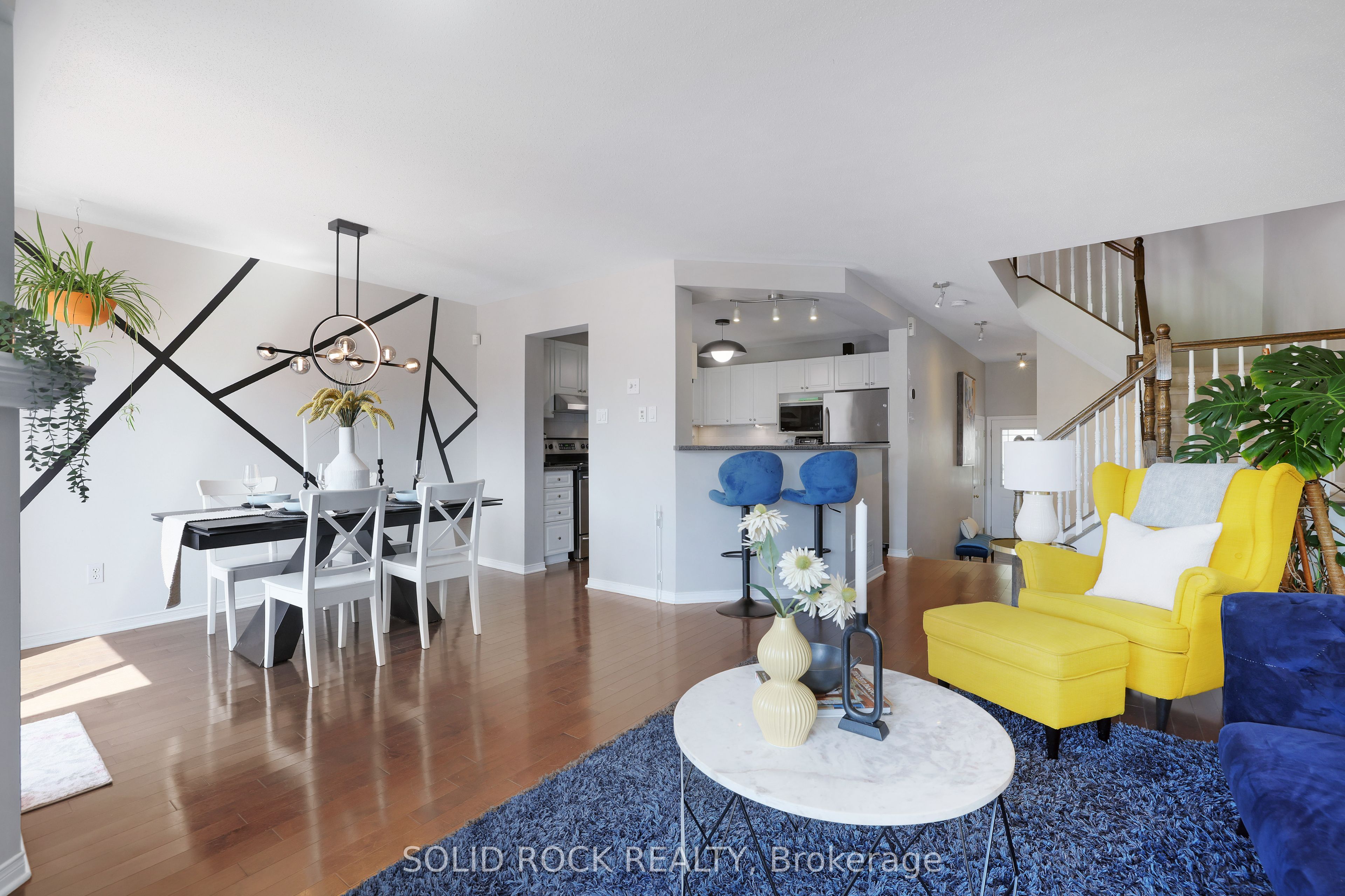 2024 Boisfranc Circle, Orleans - Cumberland and Area, ON K4A 4Z6 photo 5