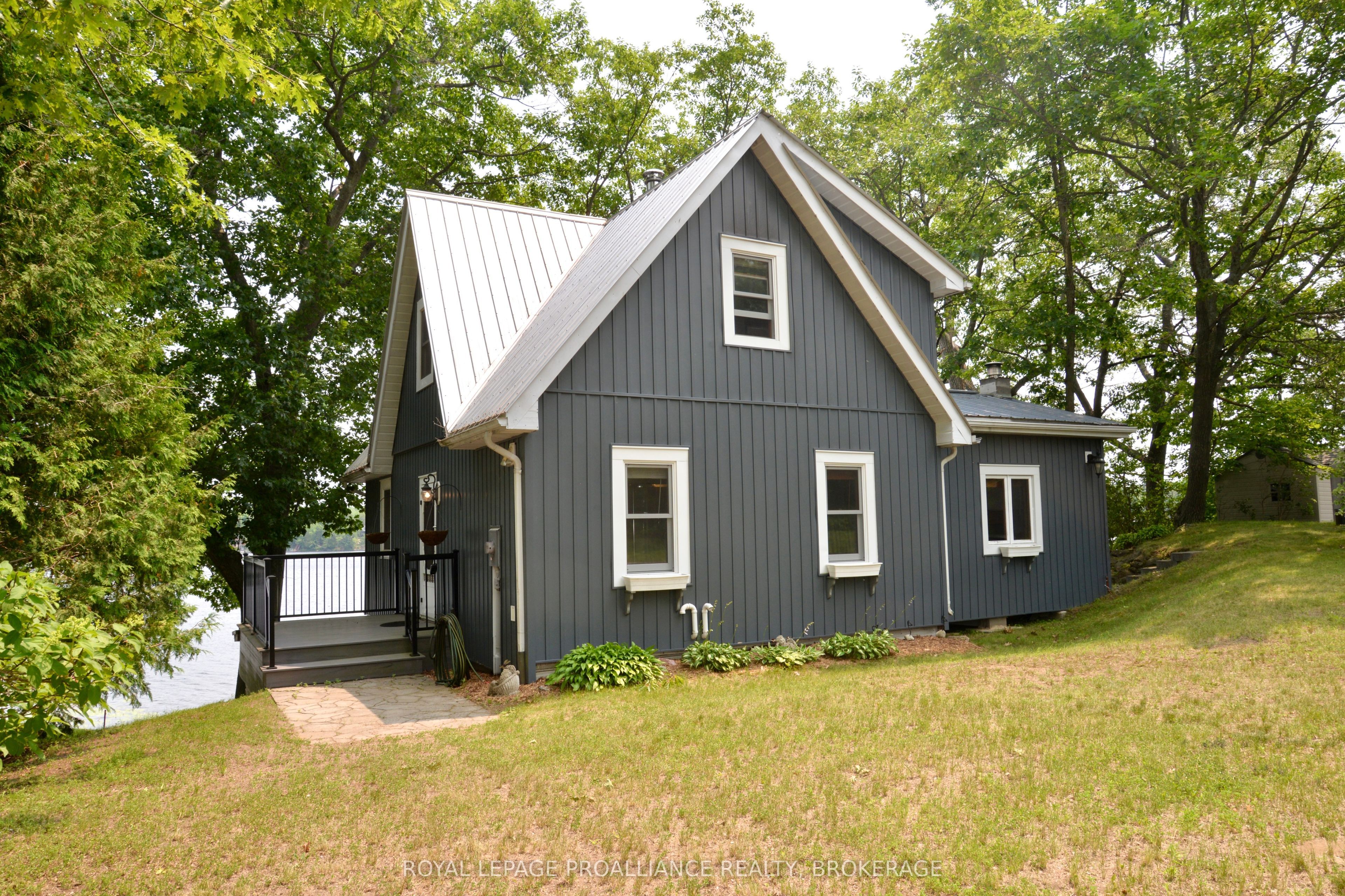 6079 Carleton Drive, Frontenac, ON K0H 2W0 photo 3