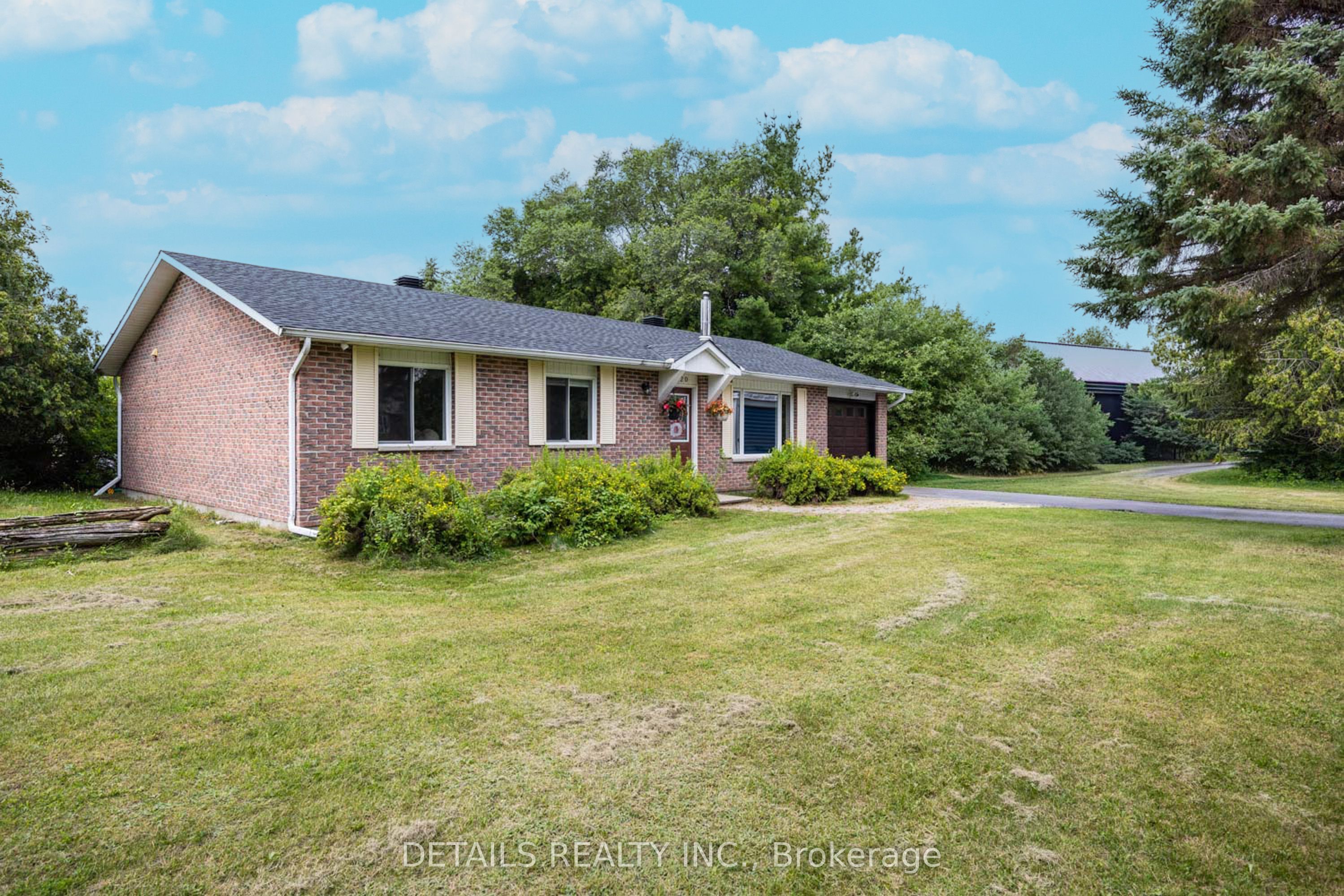 120 Delaney Drive, Carp - Huntley Ward, ON K0A 1L0
