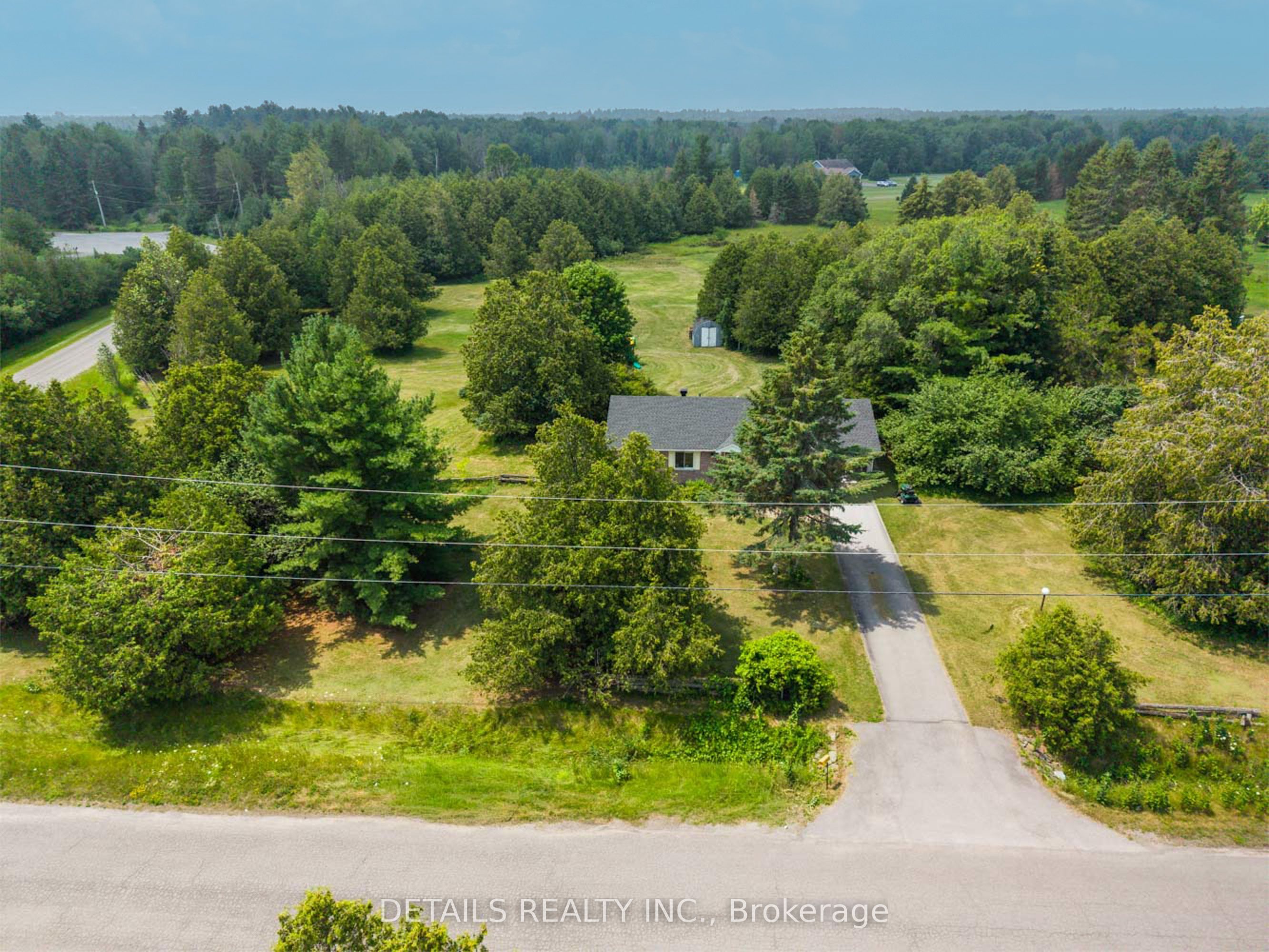 120 Delaney Drive, Carp - Huntley Ward, ON K0A 1L0 photo 2