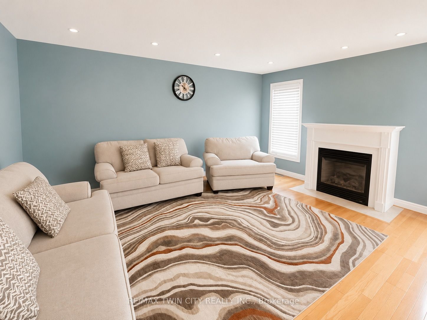 72 Newcastle Drive, Kitchener, ON N2R 1X2 photo 5