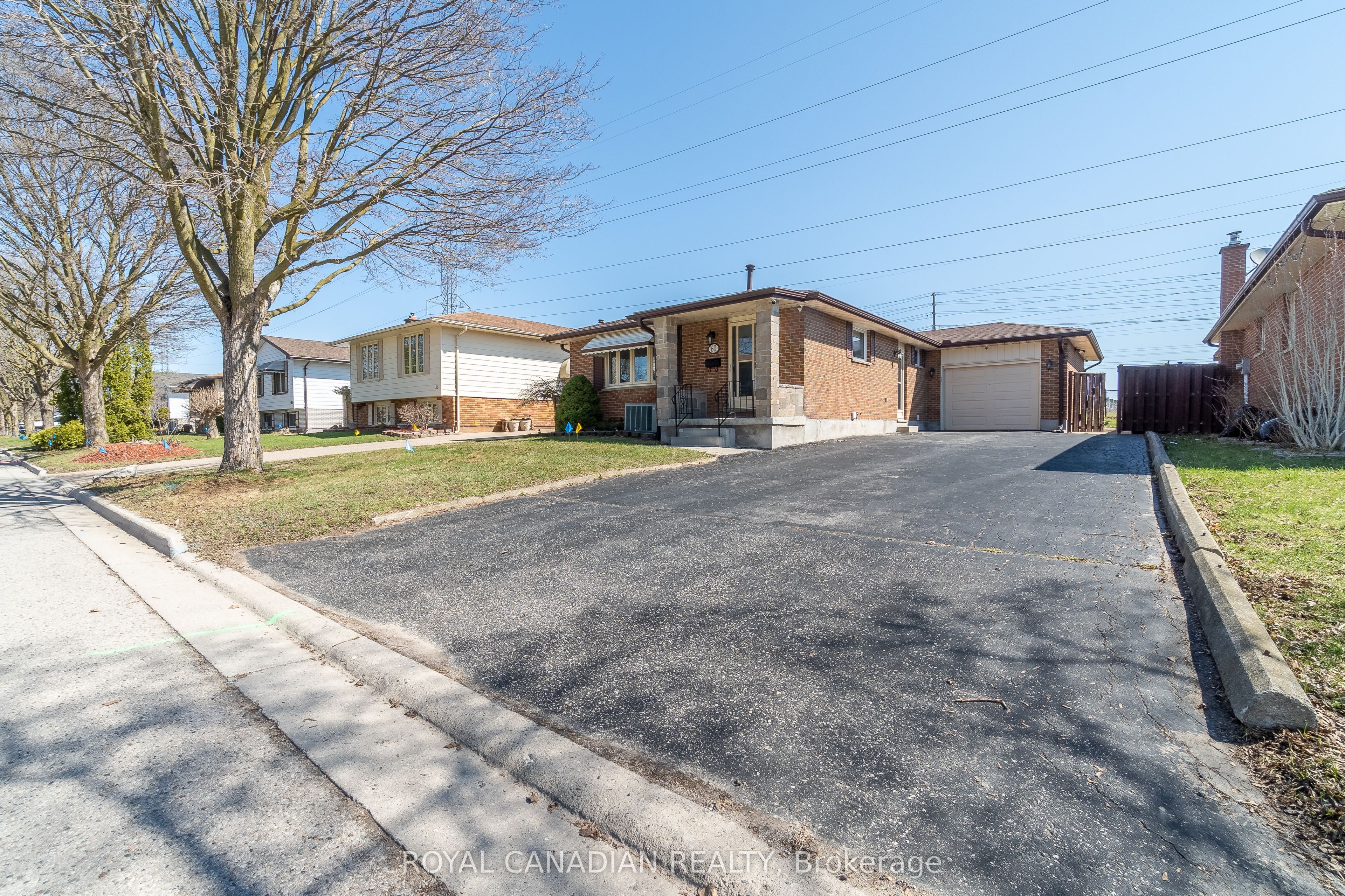 60 Lysanda Avenue, London South, ON N5Z 4L3 photo 2