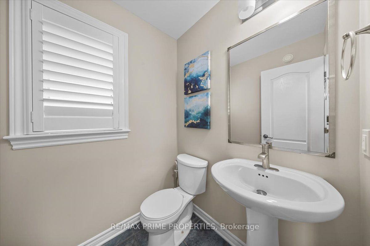 816 Azure Street, Orleans - Cumberland and Area, ON K4A 0T7 photo 5