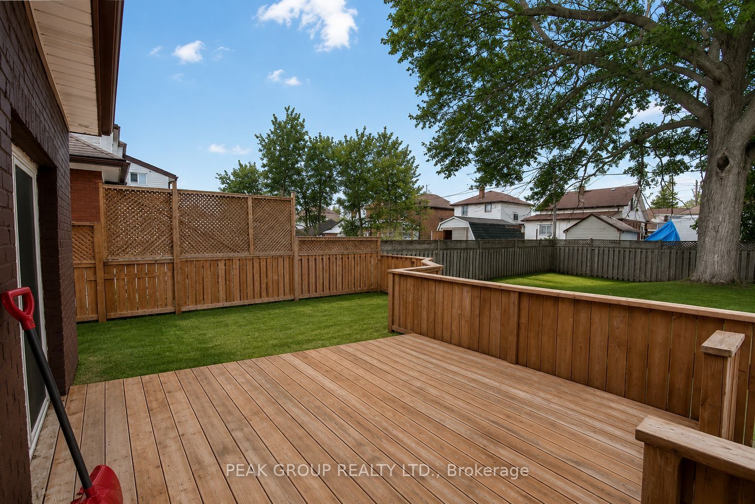 4747 FOURTH Avenue, Niagara Falls, ON L2E 4N9 photo 3