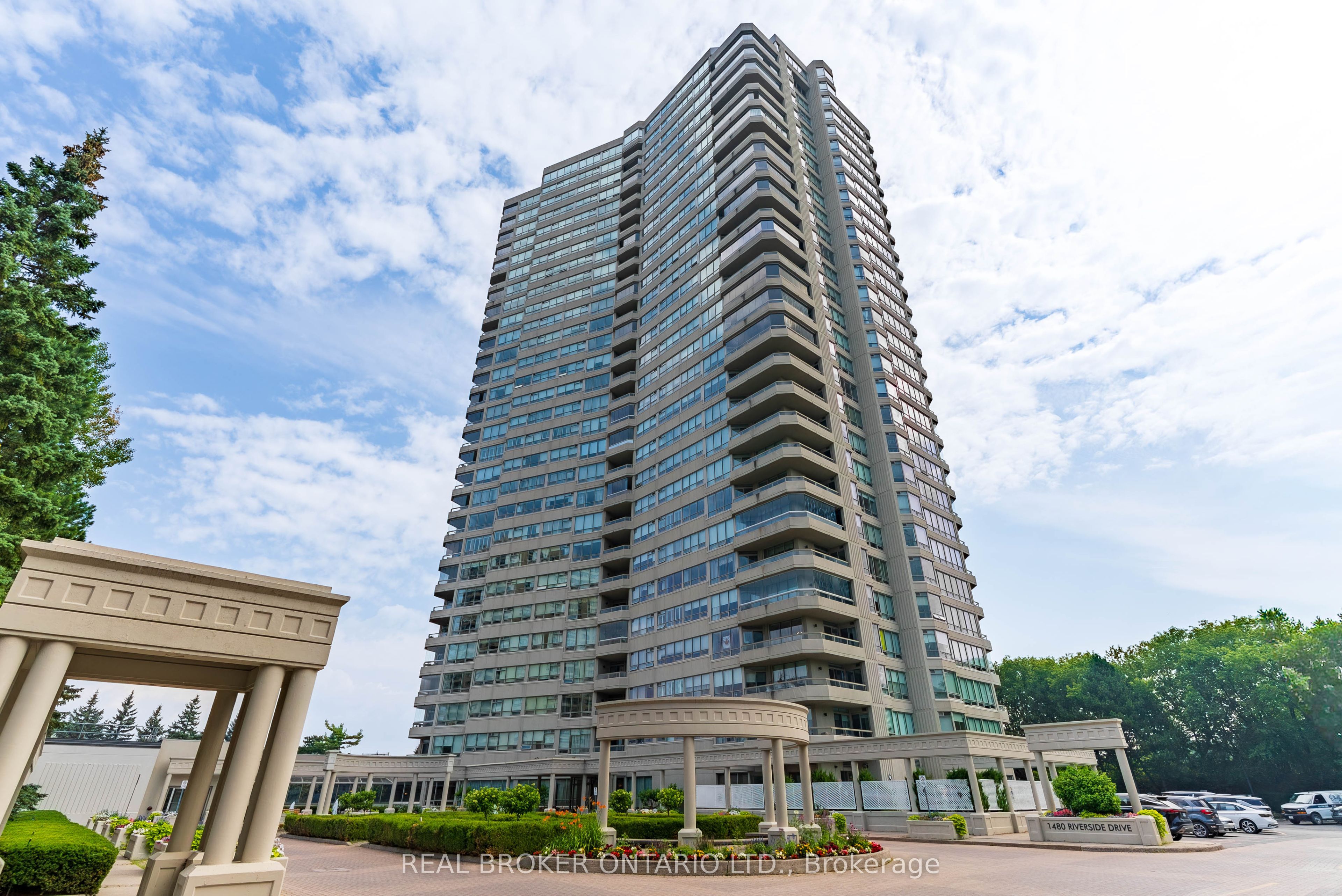1480 Riverside Drive 806, Alta Vista and Area, ON K1G 5H2