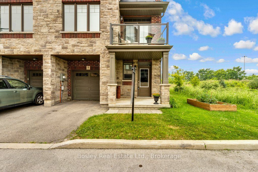 7 Bacon Lane, Hamilton, ON L9G 0H2 photo 5