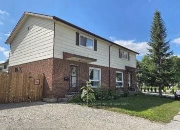 406 Queen Street, Norfolk, ON N4B 2L3
