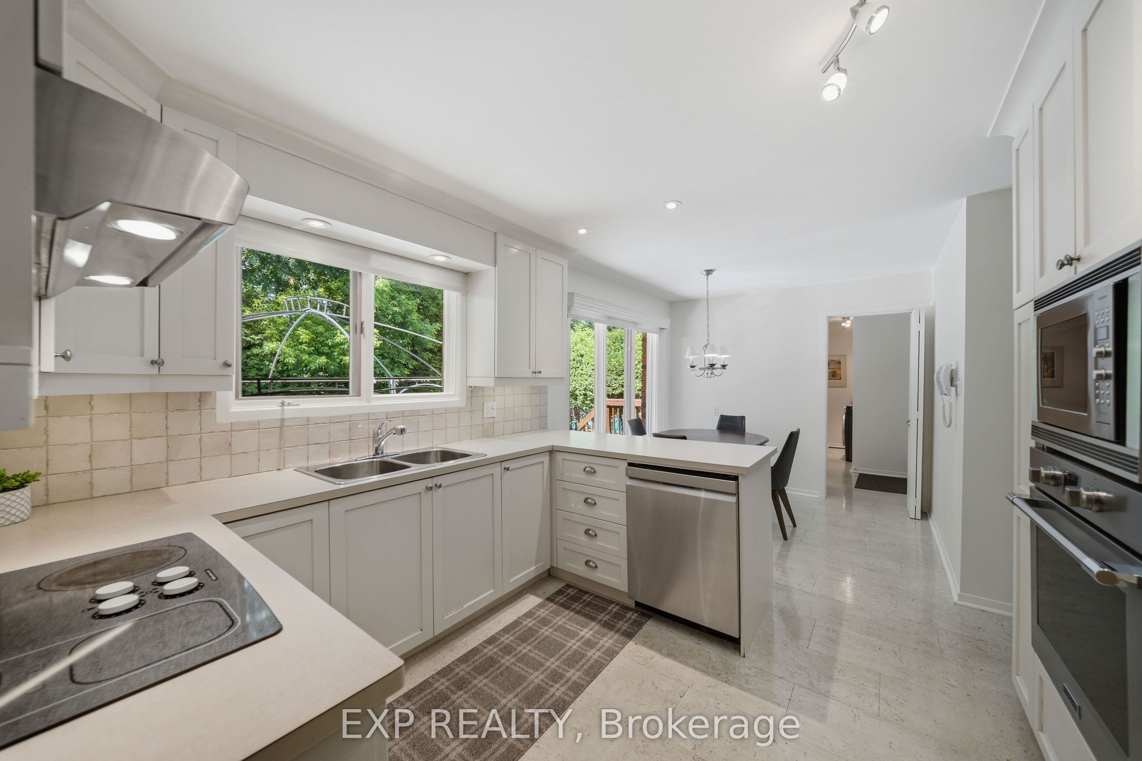 919 Plante Drive, Hunt Club - Windsor Park Village and Area, ON K1V 9E3 photo 5